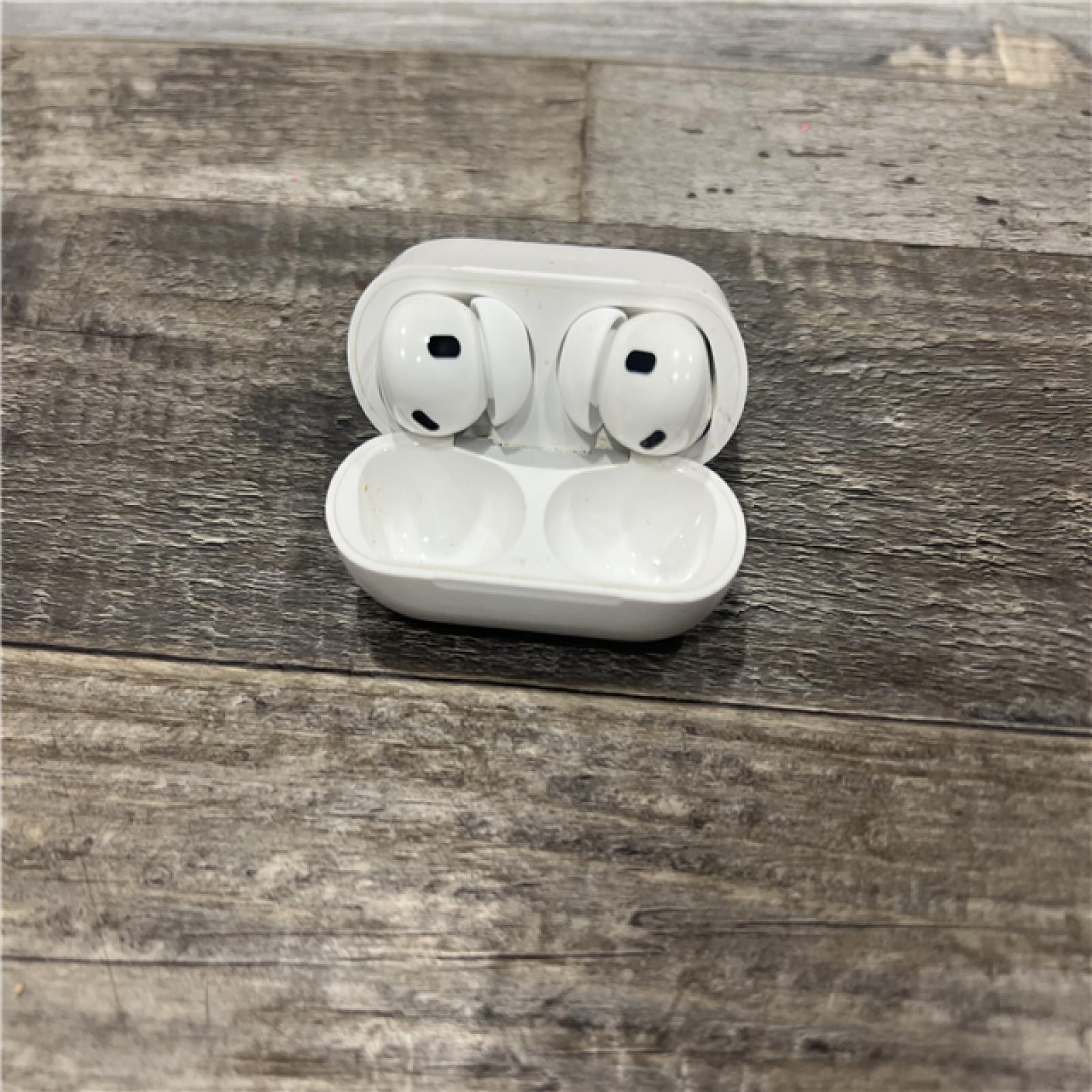 AS-IS AirPods Pro (2nd generation) with MagSafe Case