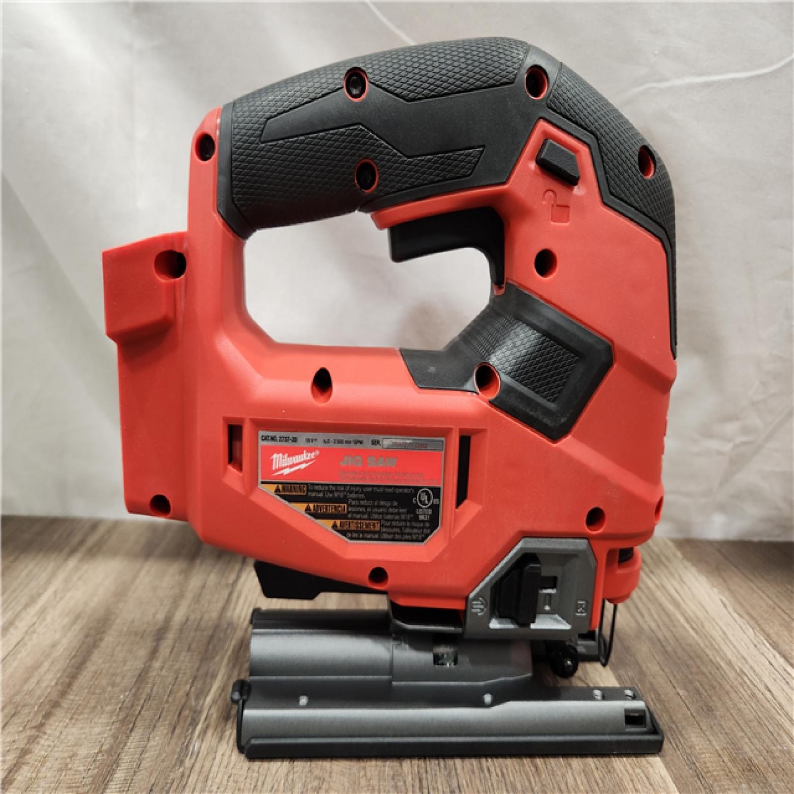 AS-IS- Milwaukee M18 FUEL 18V Lithium-Ion Brushless Cordless Jig Saw (Tool-Only)