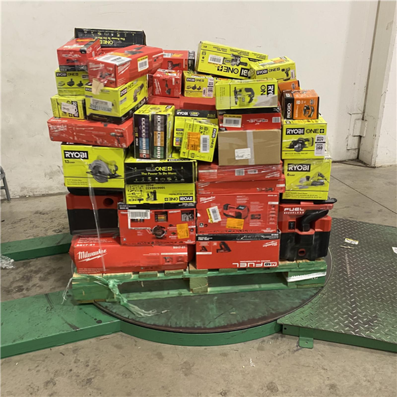 Dallas Location - As-Is Tool Pallet