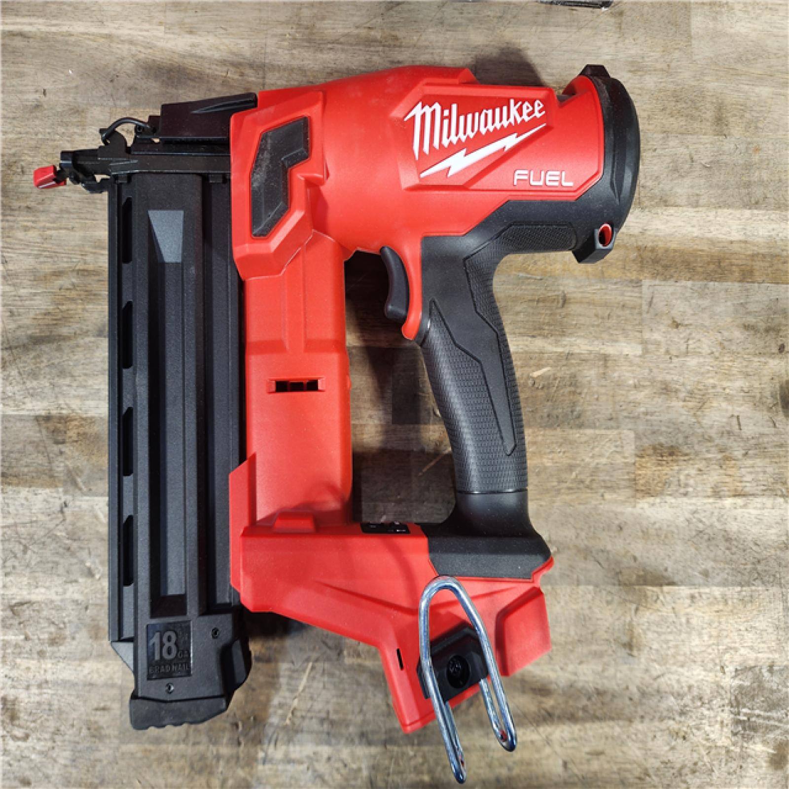 HOUSTON LOCATION - AS-IS Milwaukee M18 Fuel 18V Brushless 18-Gauge Brad Nailer 2746-20 (Bare Tool)