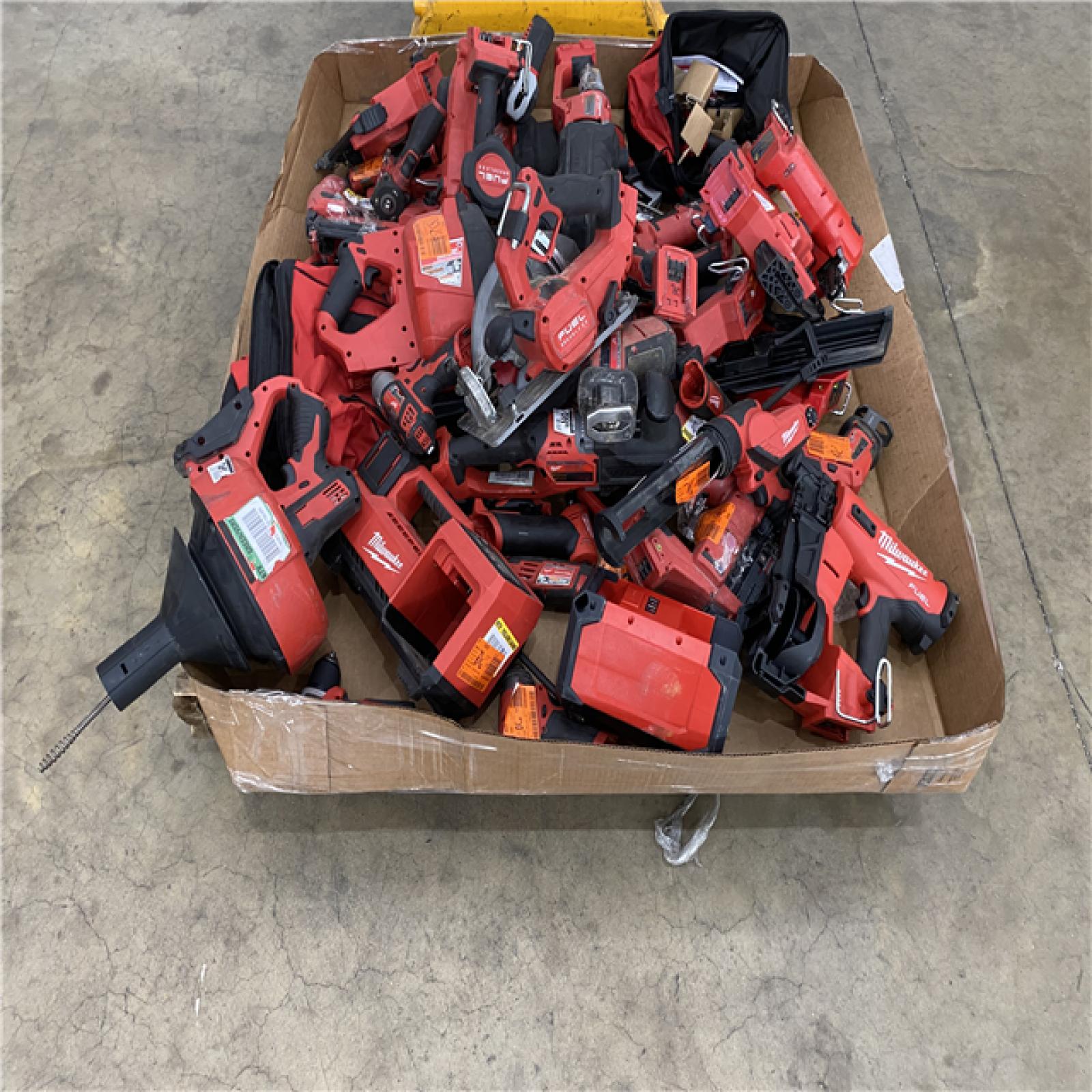 Houston Location AS IS - Tool Pallet