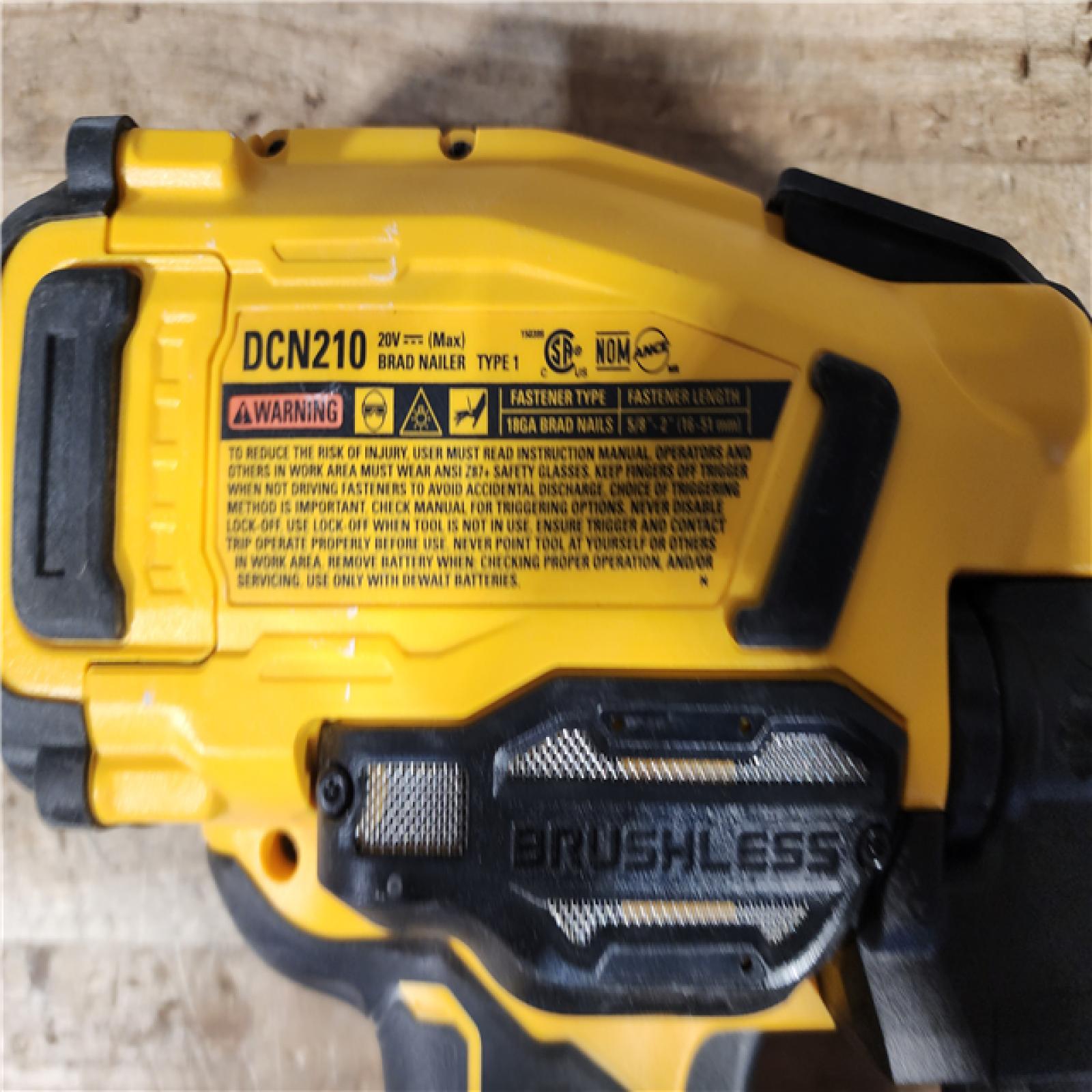 HOUSTON LOCATION - AS - IS DEWALT 20V MAX XR 18 Gauge Cordless Brad Nailer (Tool Only)
