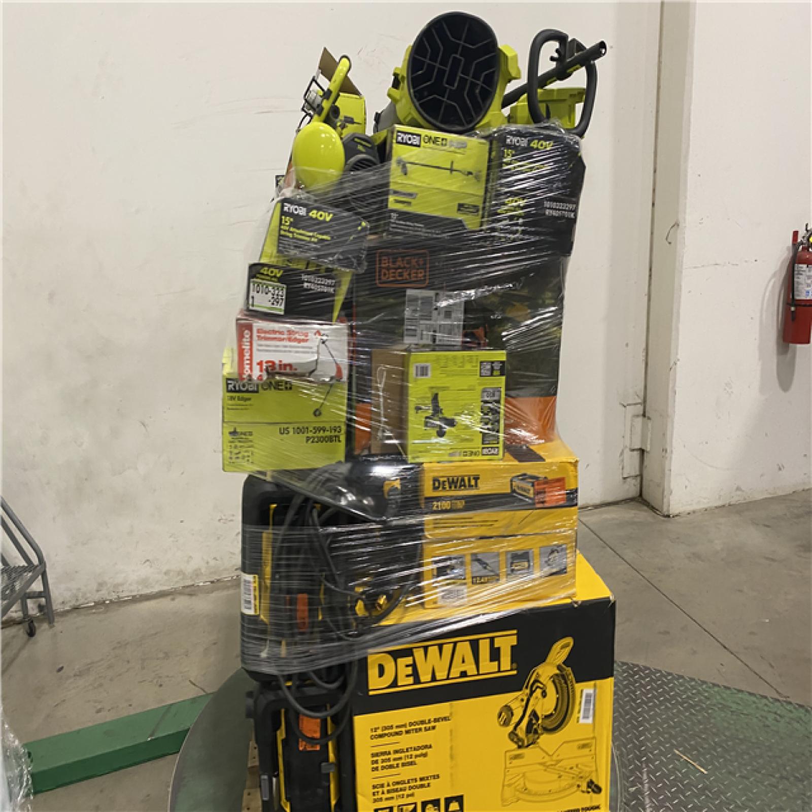 Dallas Location - As-Is Tool Pallet
