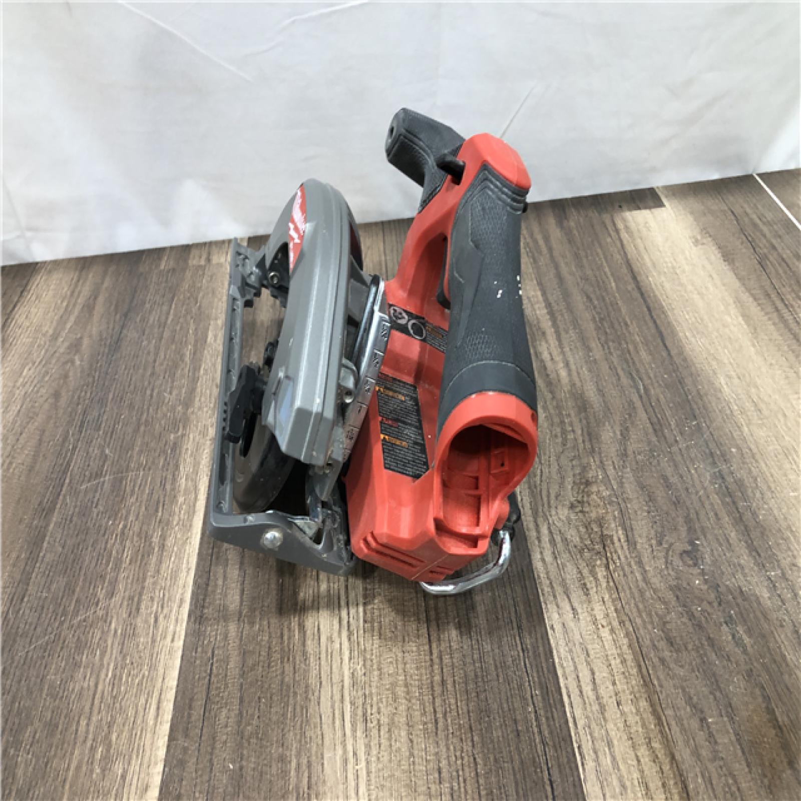 AS-IS Milwaukee FUEL 12V Lithium-Ion Brushless 5-3/8 in. Cordless Circular Saw (Tool-Only)