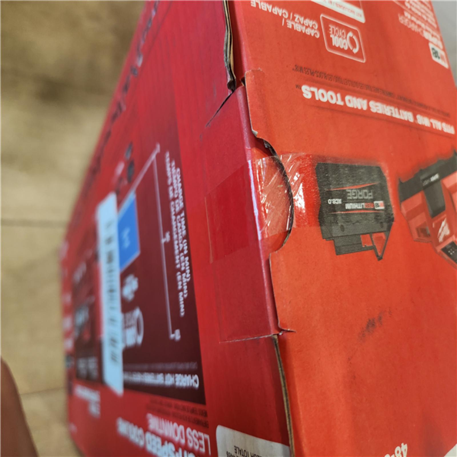 NEW- Milwaukee 18V Lithium-Ion REDLITHIUM FORGE 8.0 Ah Battery Pack with 18V Super Charger