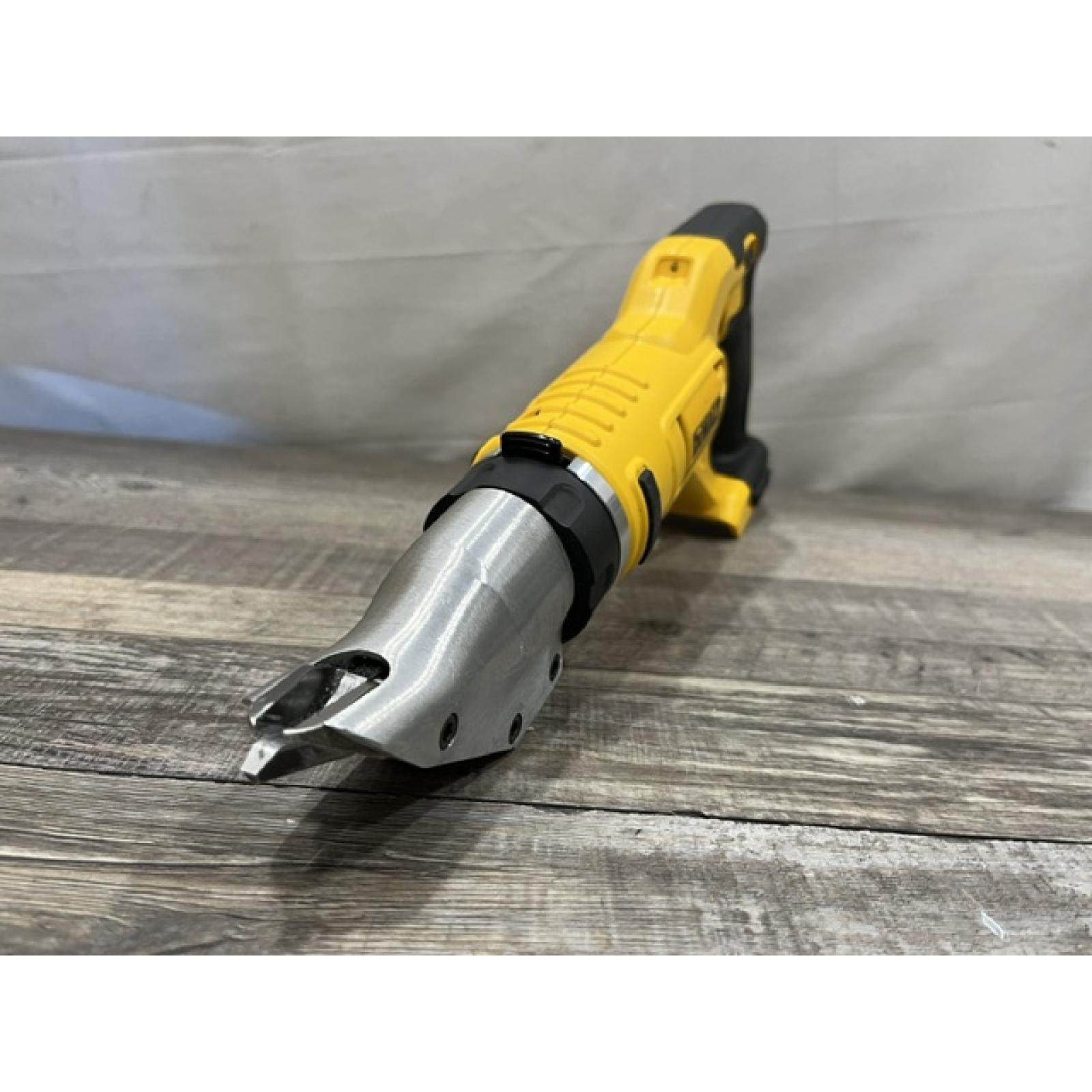AS-IS DEWALT 20V MAX Cordless 18-Gauge Swivel Head Shears (Tool Only)