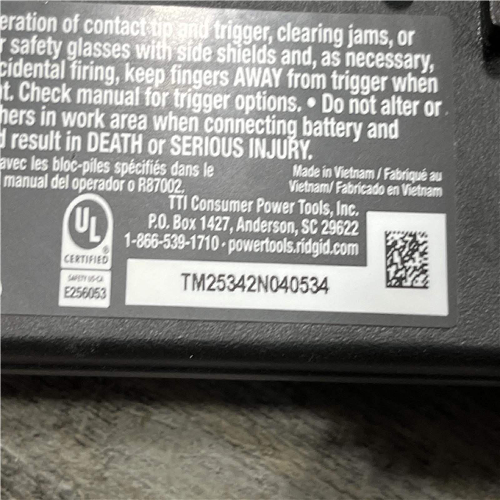 AS-IS RIDGID 18V Brushless Cordless 18-Gauge 2-1/8 in. Brad Nailer (Tool Only)