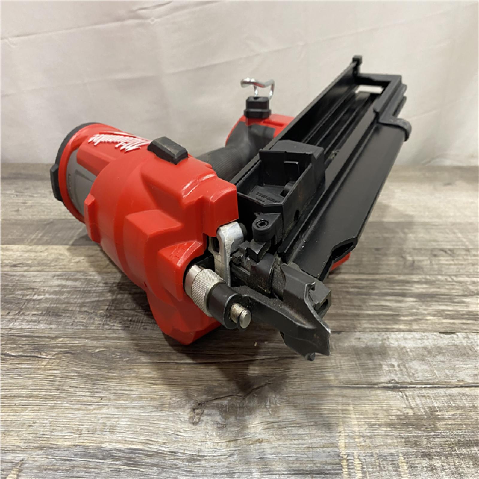 AS-IS Milwaukee FUEL 3-1/2 in. 18-Volt 21-Degree Lithium-Ion Brushless Cordless Framing Nailer (Tool-Only)