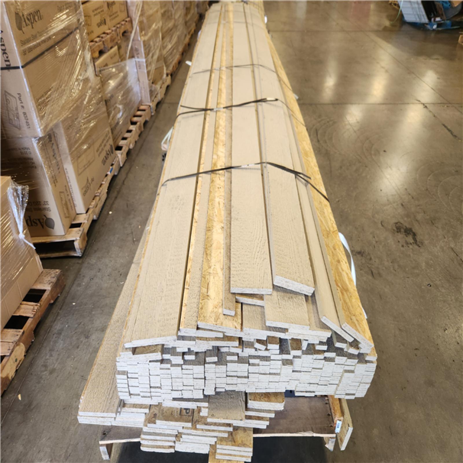 Phoenix Location Pallet of LP Smart Side Trim Pieces