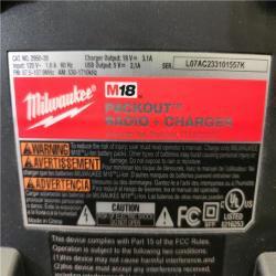 Phoenix Location Milwaukee M18 Lithium-Ion Cordless PACKOUT Radio/Speaker with Built-In Charger