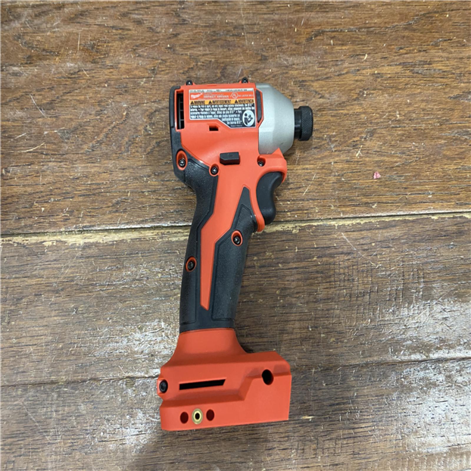 AS-IS Milwaukee M18 Compact Brushless 1/4  Hex Impact Driver Kit