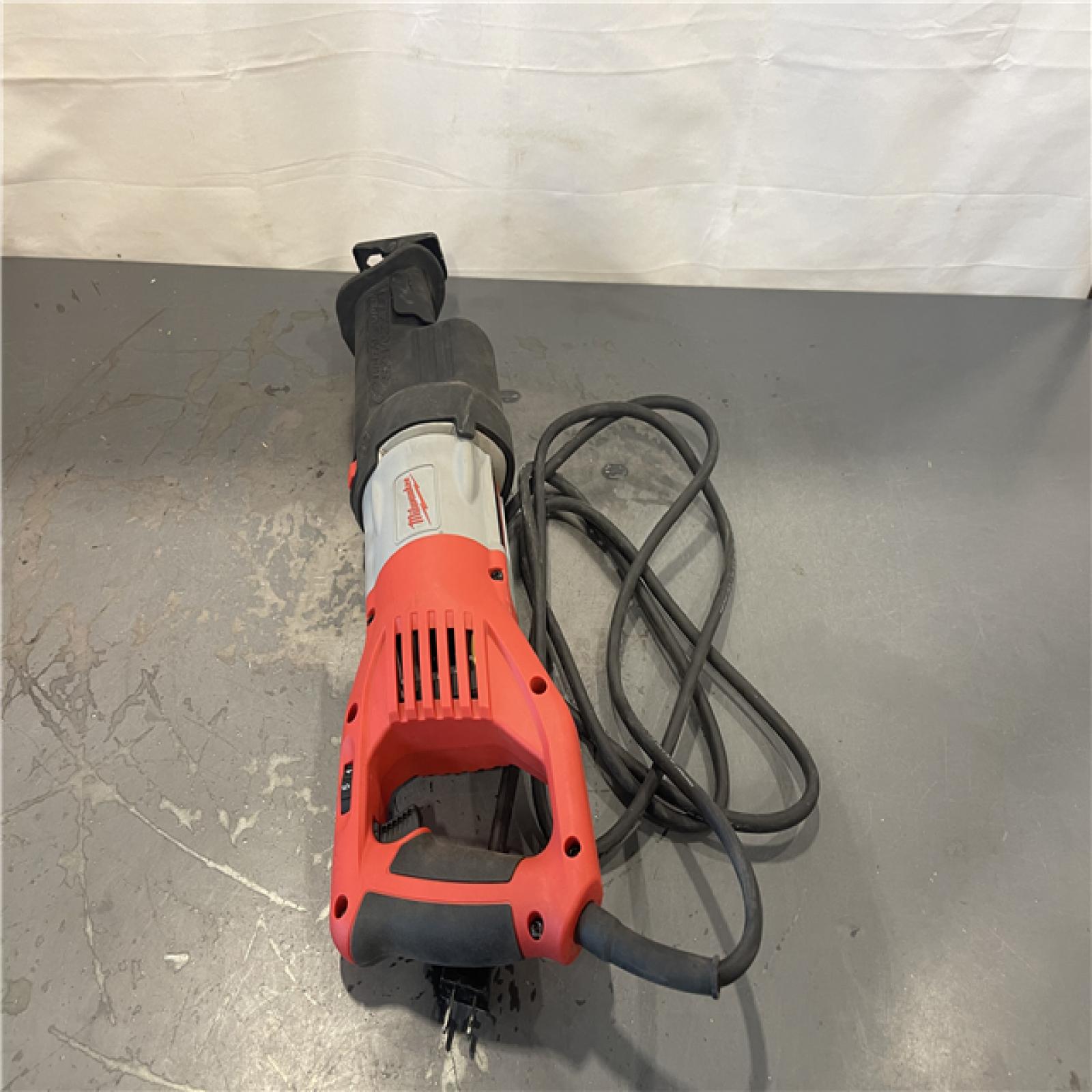 AS-IS- Milwaukee 15.0 Amp Super Sawzall Reciprocating Saw with Carrying Case