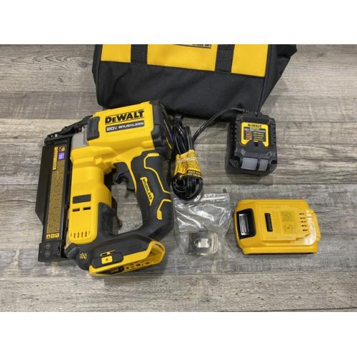 AS-IS DEWALT ATOMIC 20V MAX Lithium Ion Cordless 23 Gauge Pin Nailer Kit