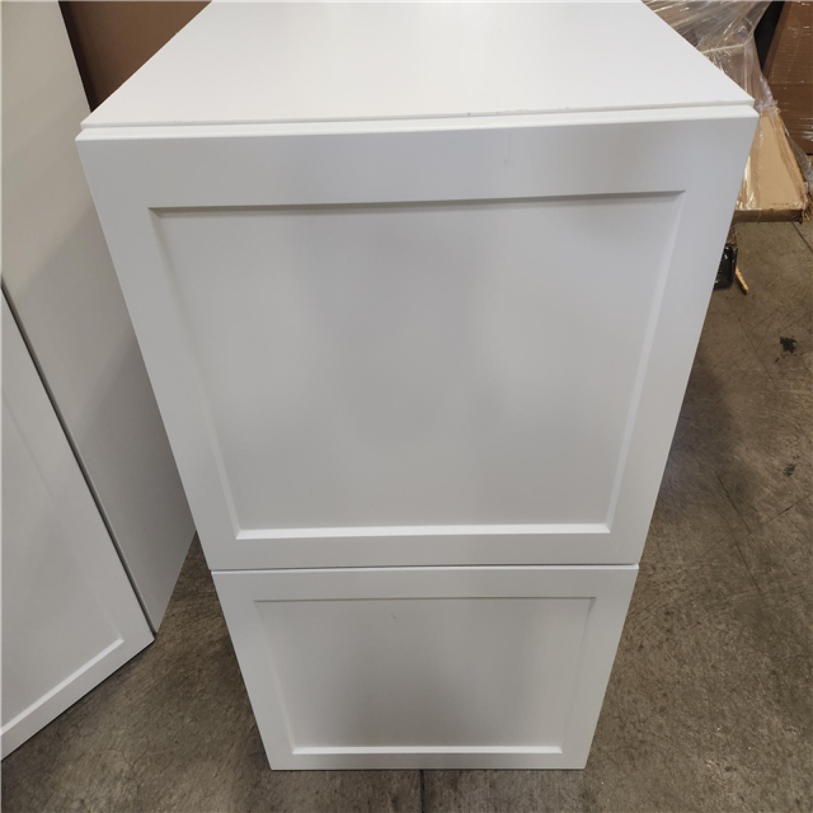 Phoenix AS-IS Hampton Bay Designer Series Melvern Assembled Shaker EZ Kitchen Cabinets in White Pallet (8-Cabinets)