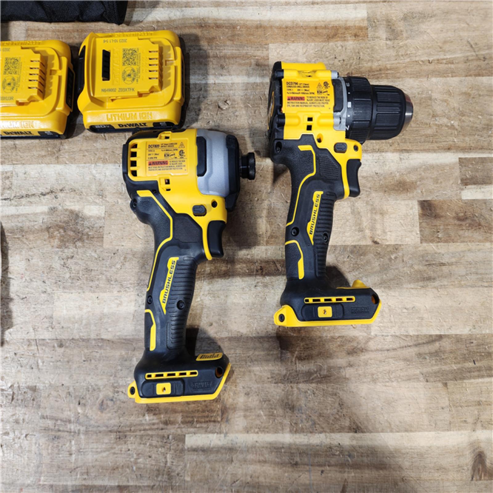 HOUSTON LOCATION - AS - IS DEWALT ATOMIC 20-Volt MAX Lithium-Ion Cordless Combo Kit