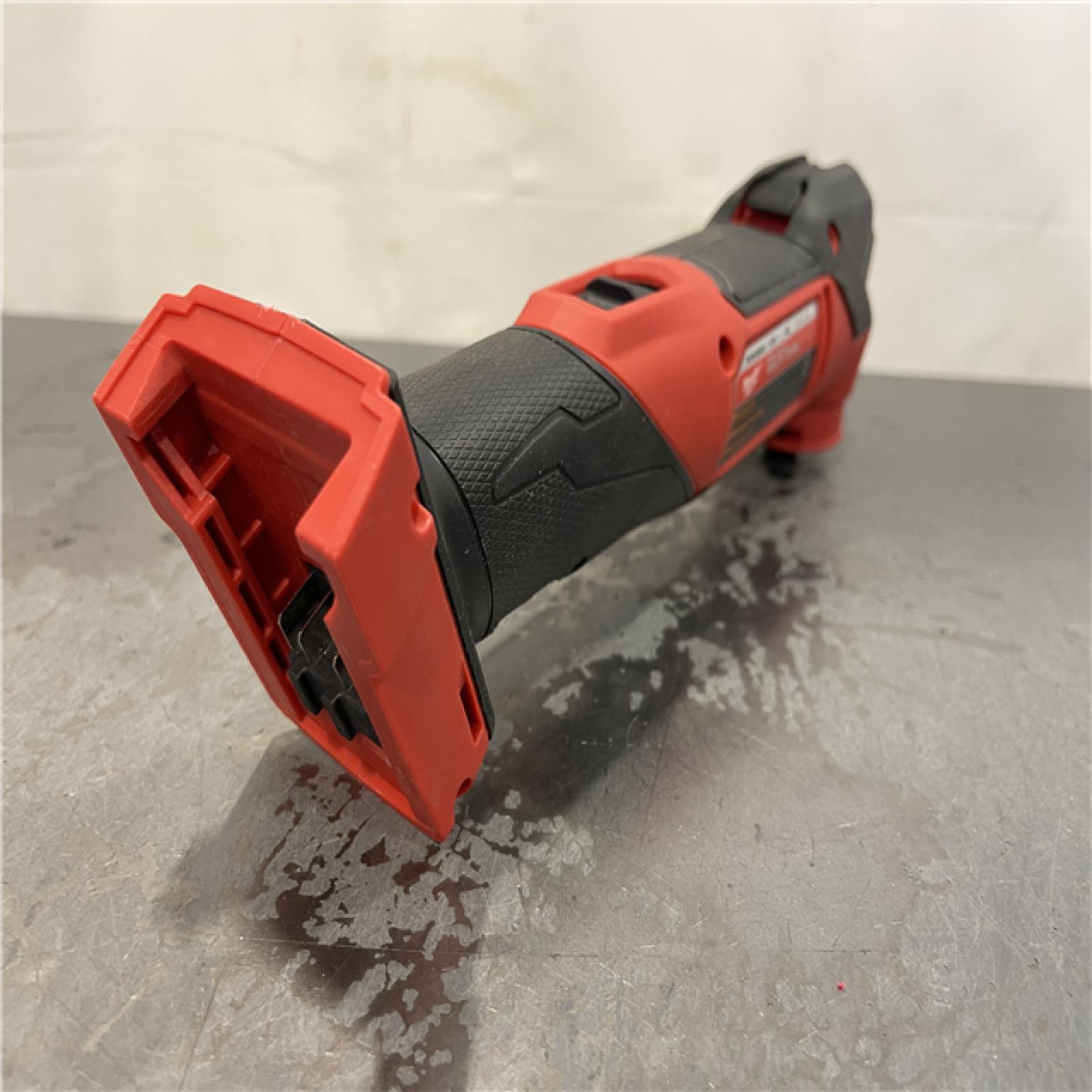 AS-IS - Milwaukee M18 FUEL 18V Lithium-Ion Cordless Brushless Oscillating Multi-Tool
