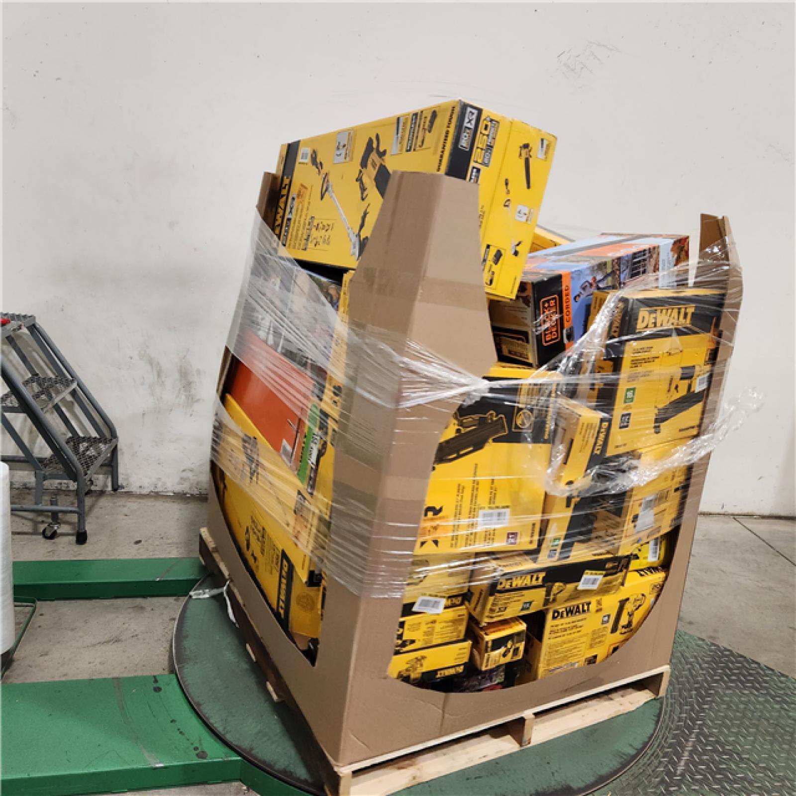 Dallas Location - As-Is DEWALT Tool Pallet