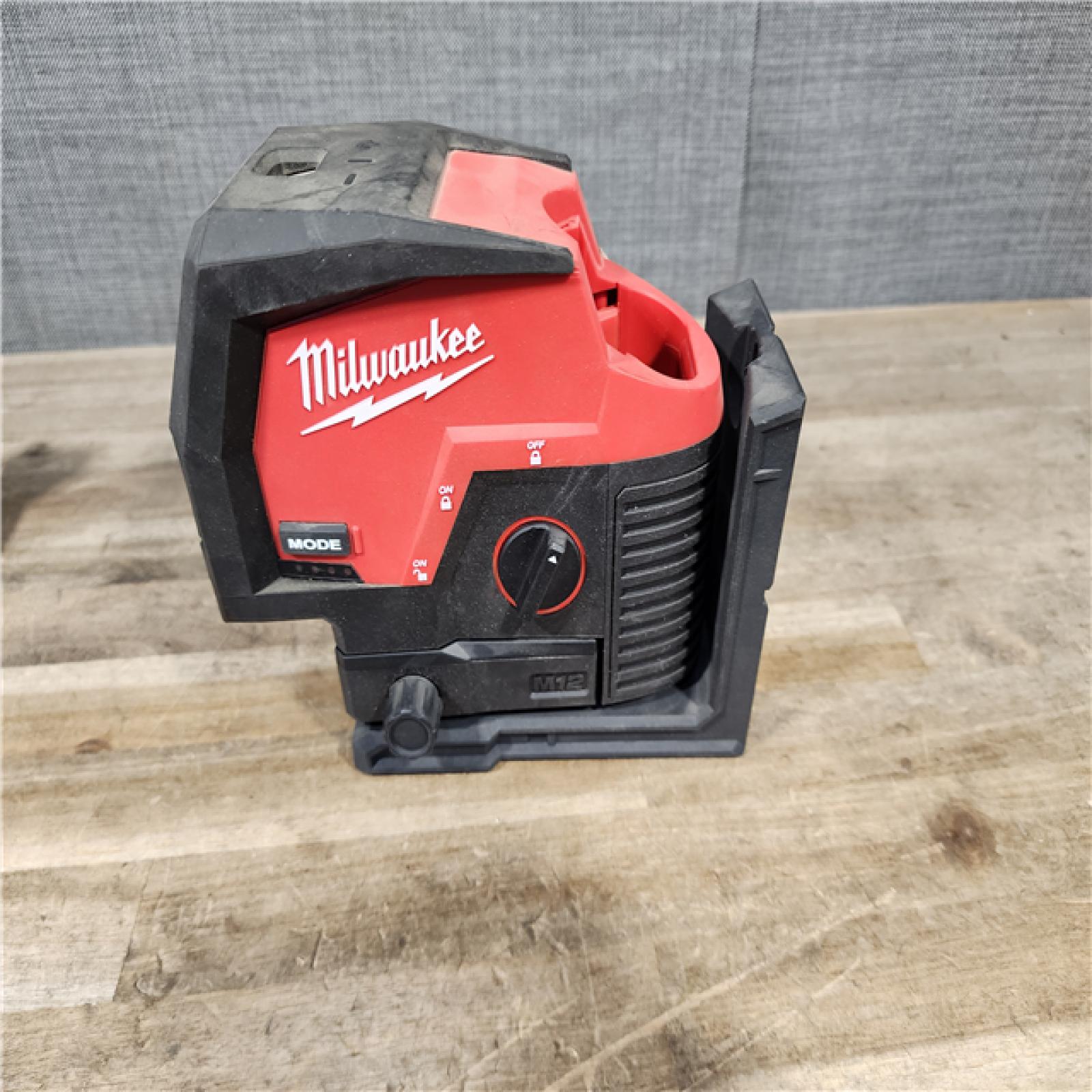 HOUSTON LOCATION - AS-IS M12 12-Volt Lithium-Ion Cordless Green 125 Ft. Cross Line and Plumb Points Laser Level (Tool-Only)