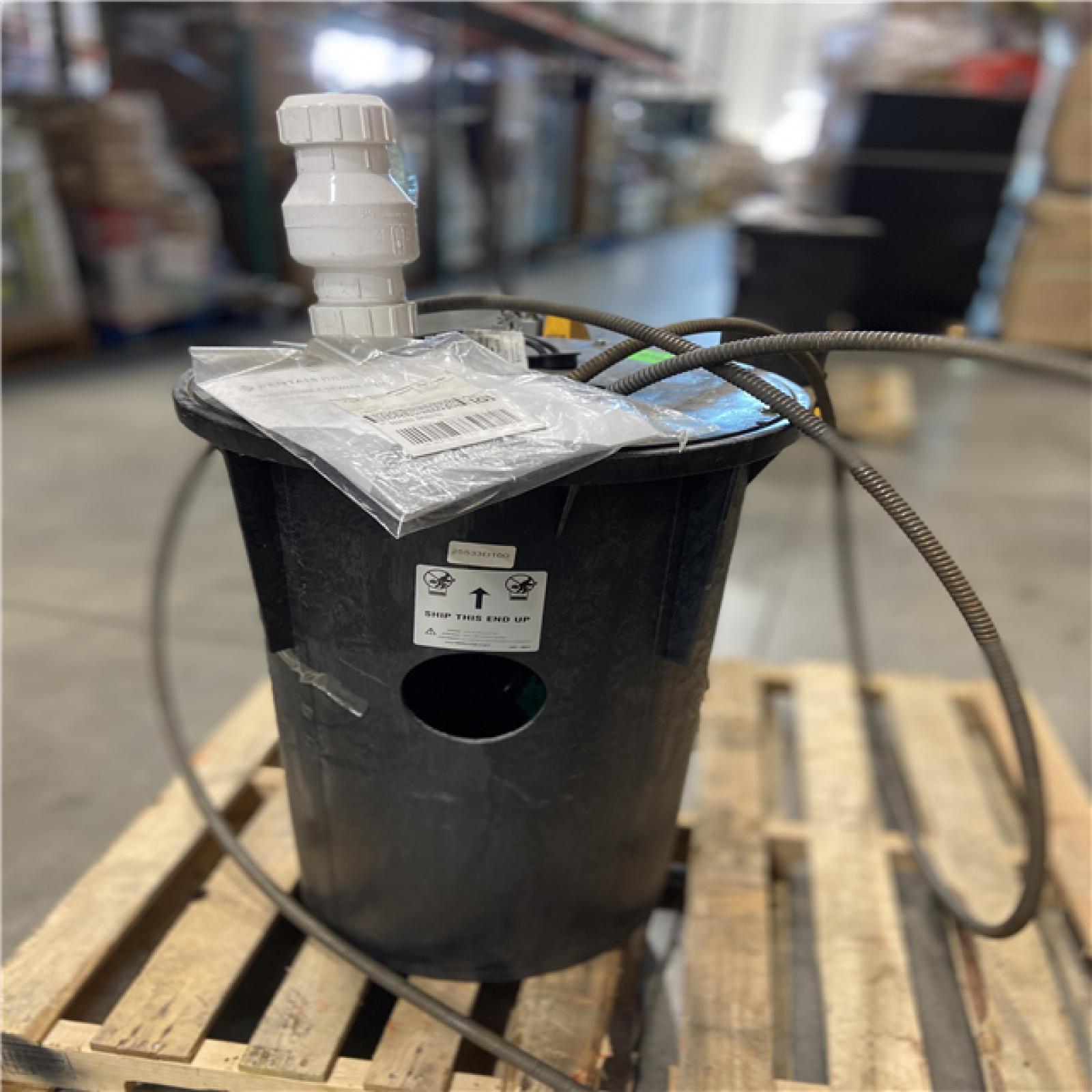 DALLAS LOCATION - Myers SR1830-23-2 Cast Iron 0.4 HP Packaged Sewage Pump