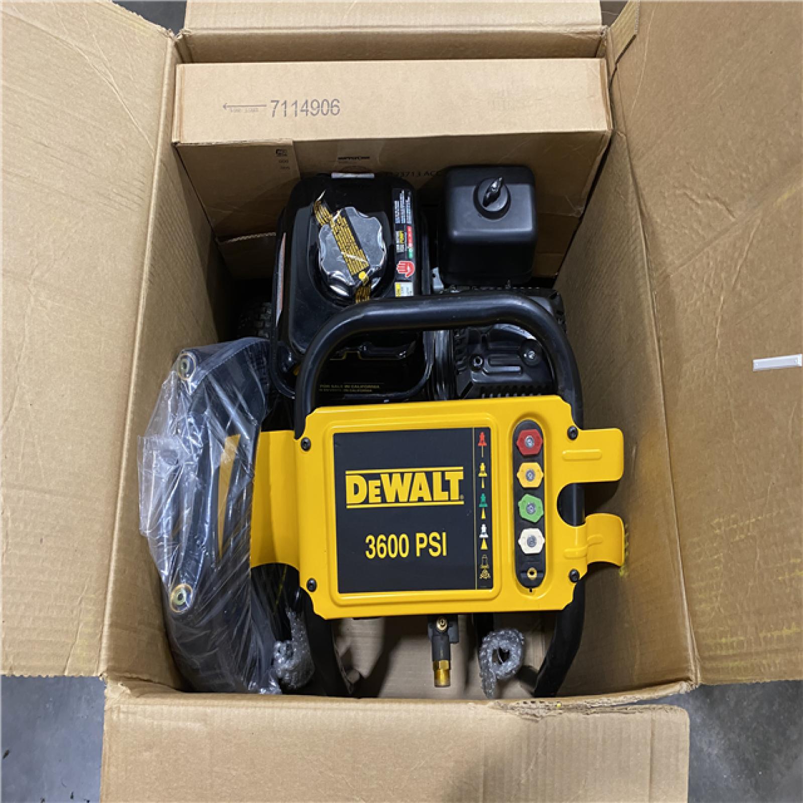 Dallas Location - As-Is DEWALT 3600 PSI 2.5 GPM Cold Water Gas Pressure Washer
