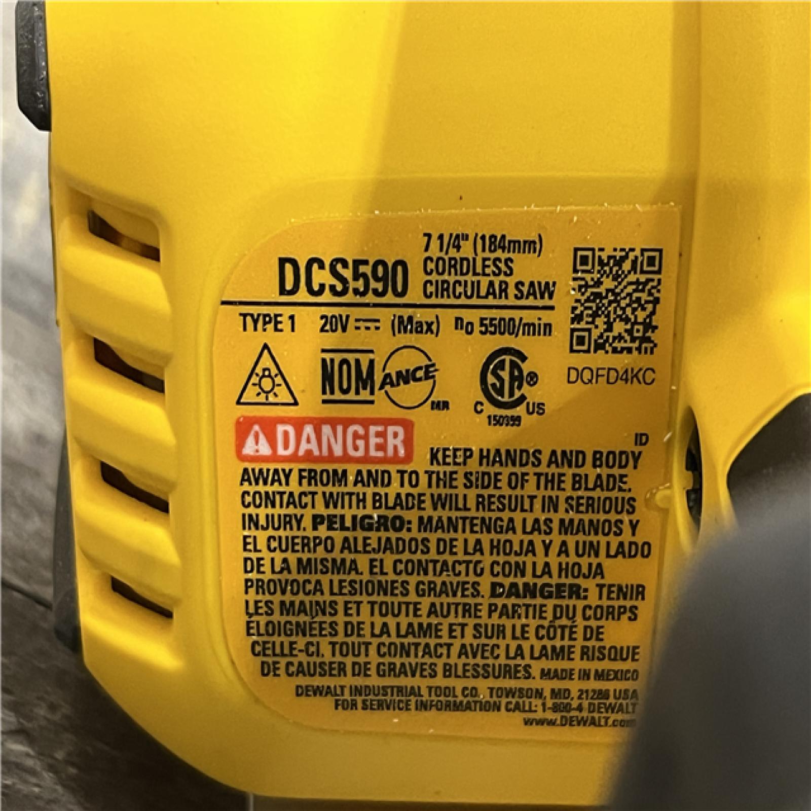 AS-IS DEWALT 20-Volt MAX 7-1/4 in. Cordless Circular Saw (Tool Only)