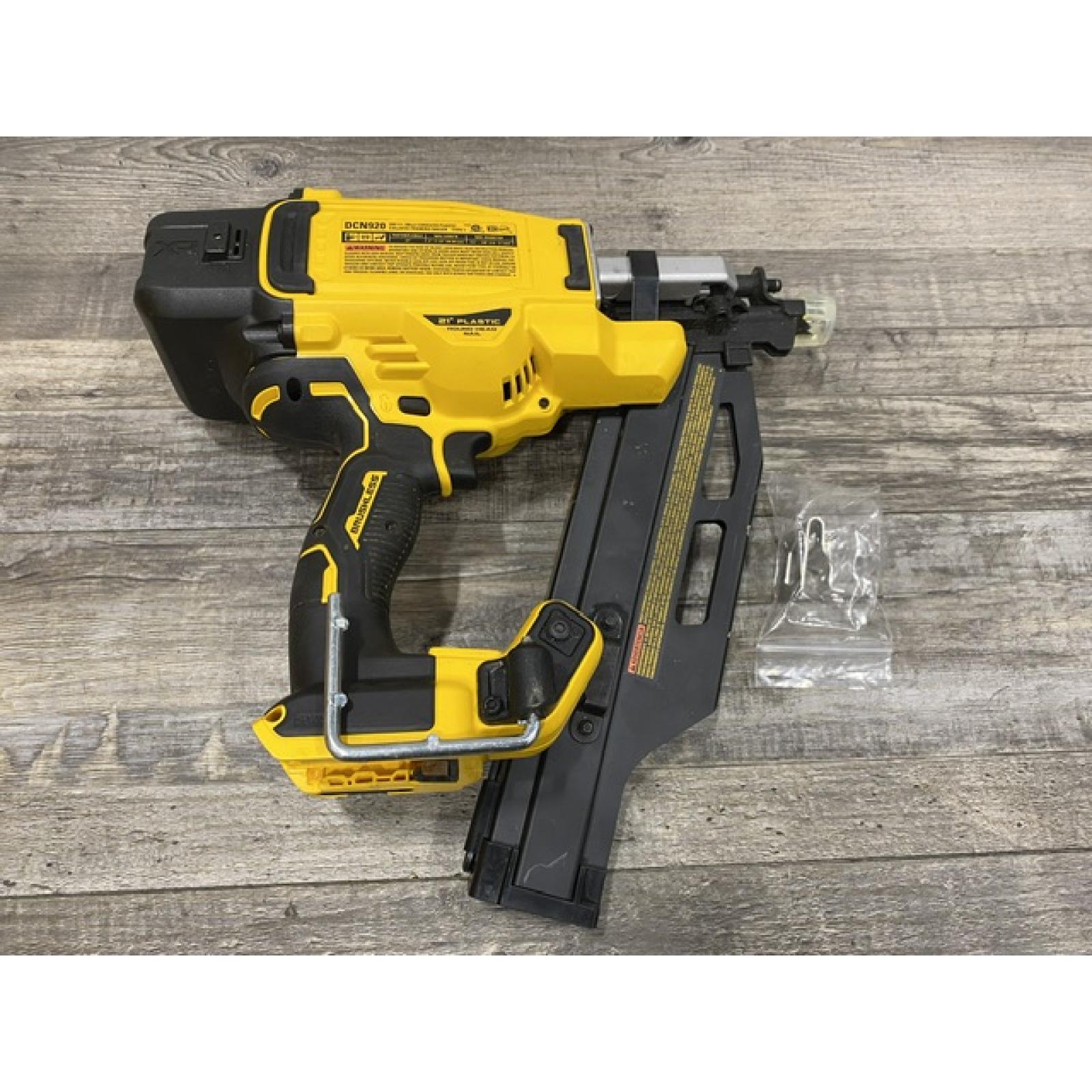 AS-IS DEWALT 20-Volt 21° Cordless Framing Nailer (Tool-Only)