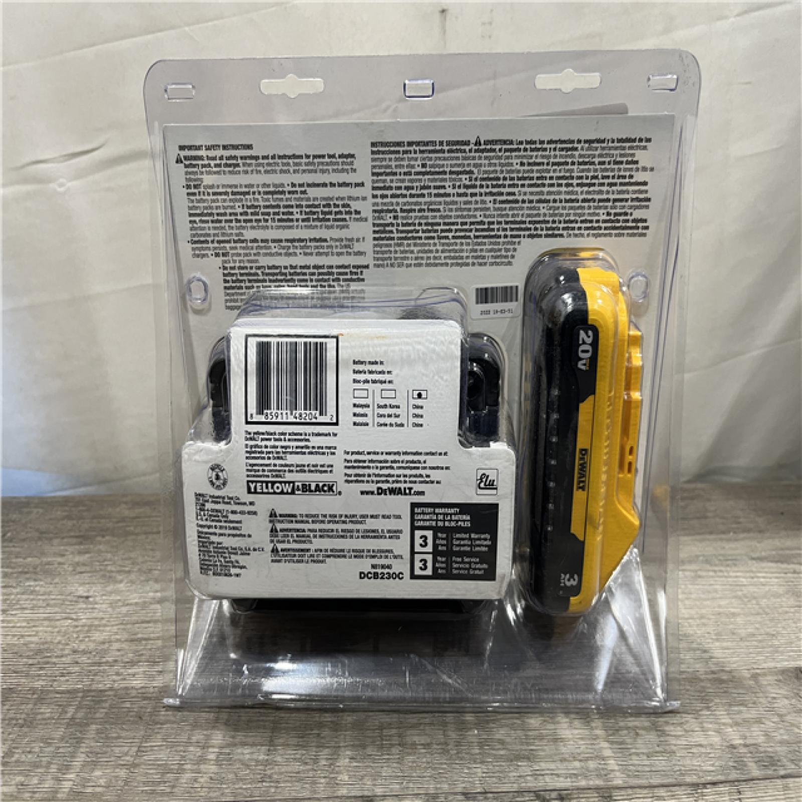 NEW - DEWALT 20V MAX Lithium-Ion 3.0Ah Battery with 12V to 20V MAX Charger