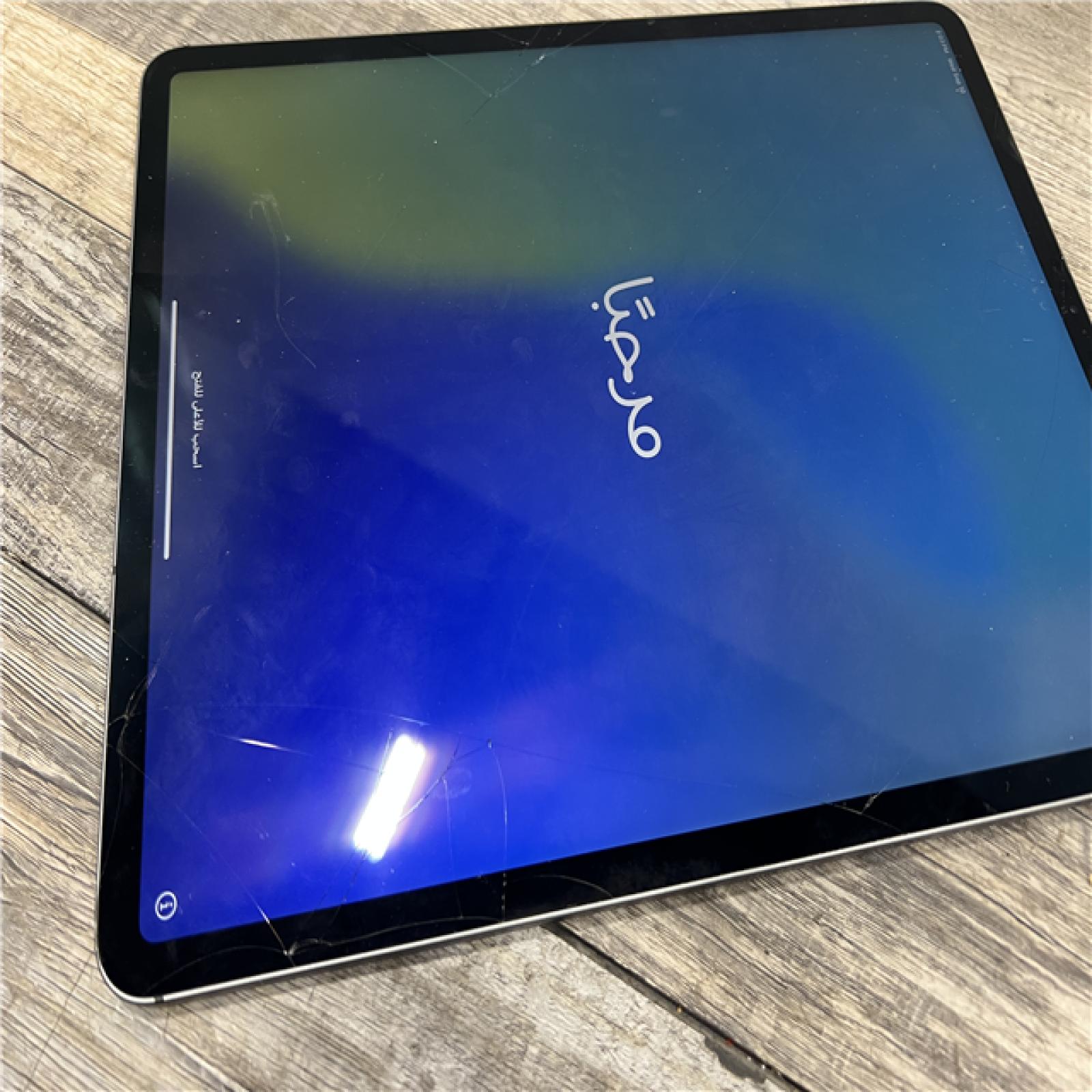 AS-IS Apple - 12.9-Inch iPad Pro (3rd Generation) with Wi-Fi + Cellular - 64GB - Space Gray