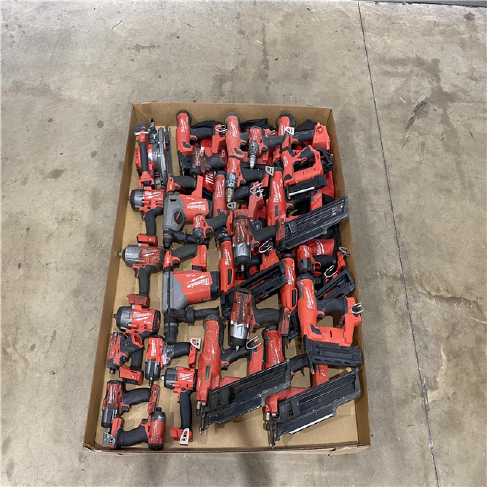 Houston Location AS IS - Tool Pallet