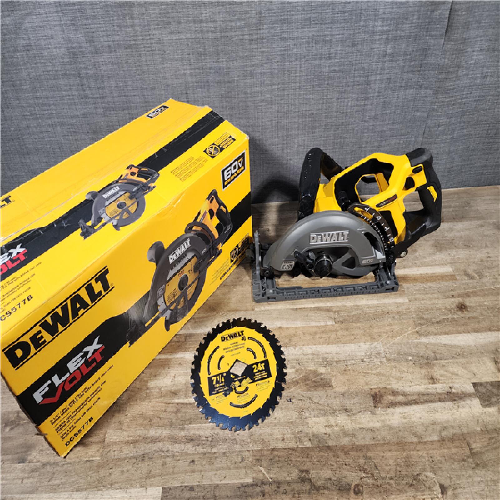 HOUSTON LOCATION - AS-IS (APPEARS LIKE NEW) DEWALT FLEXVOLT 60V MAX Cordless Brushless 7-1/4 in. Wormdrive Style Circular Saw (Tool Only)