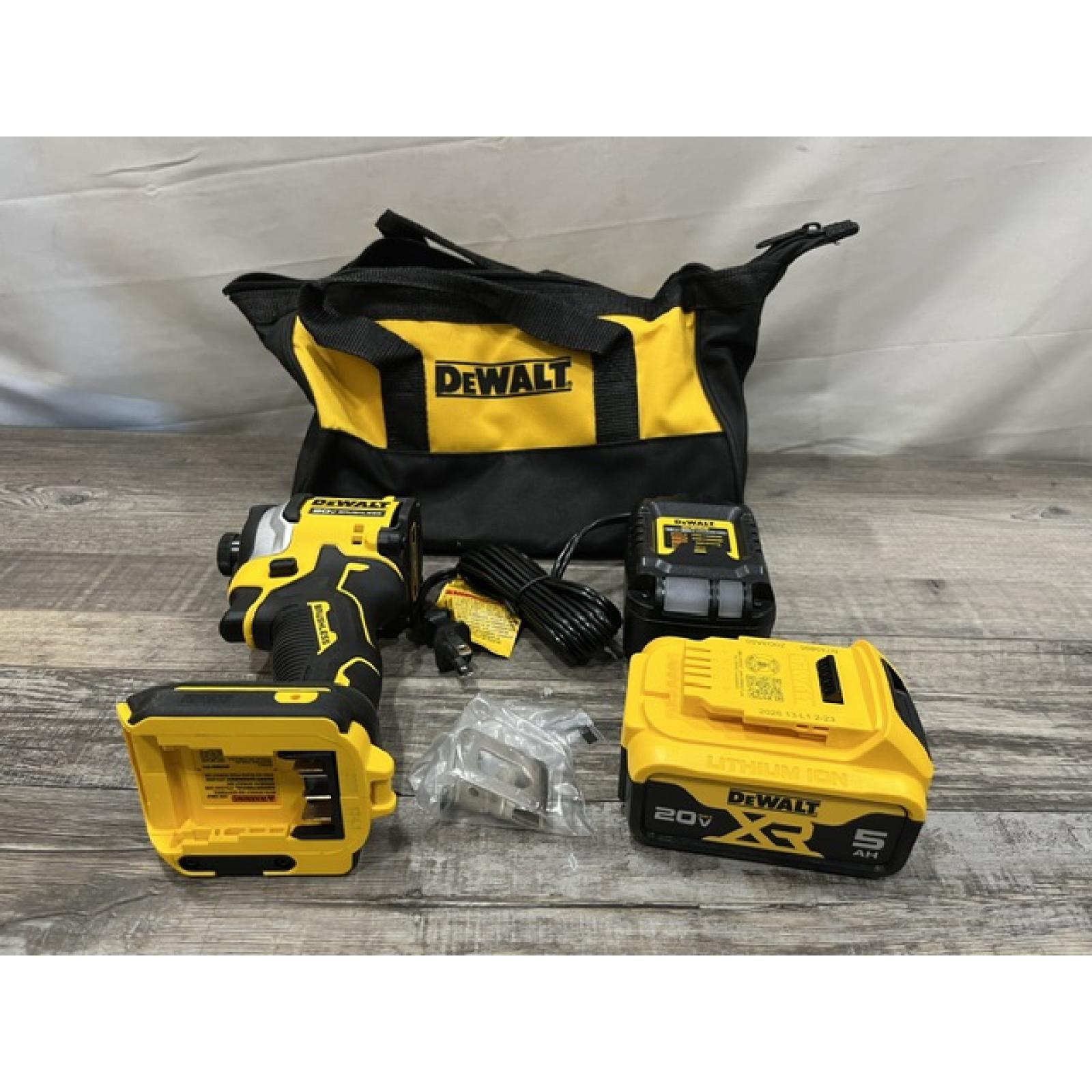 AS-IS DEWALT ATOMIC 20V MAX Lithium-Ion Cordless 1/4 in. Brushless Impact Driver Kit