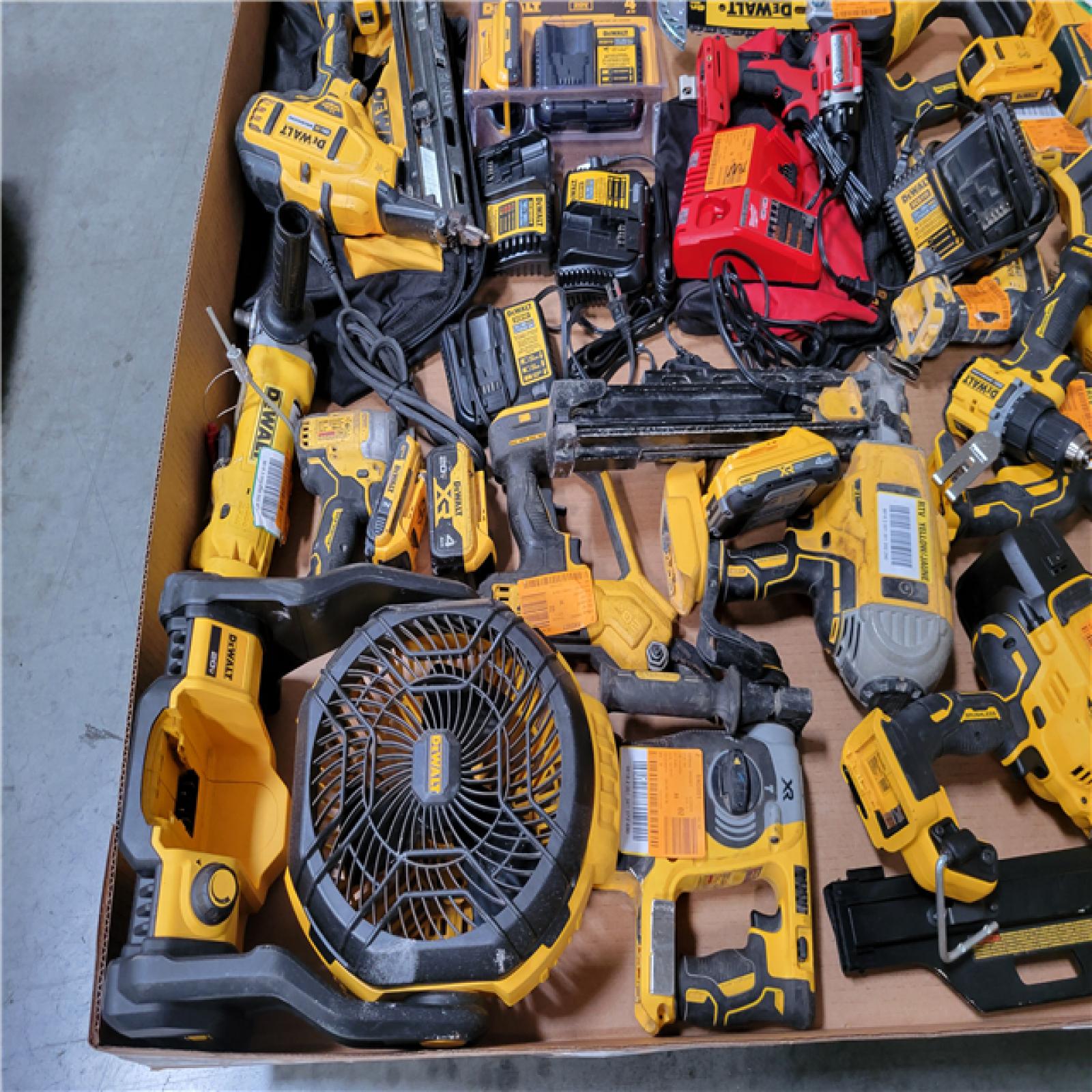 CALIFORNIA AS-IS TOOL PALLET