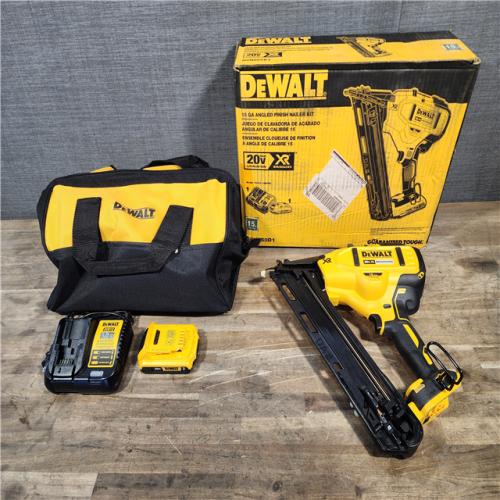 HOUSTON LOCATION - AS-IS DeWalt 15 GA ANGLED FINISH NAILER KIT W/ BATTERY & CHARGER