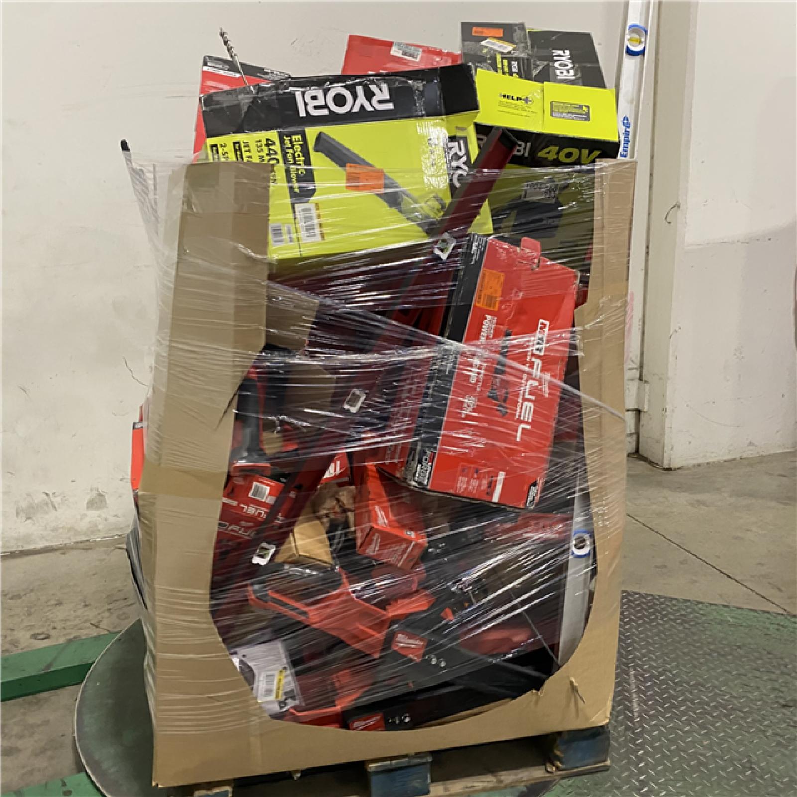 Dallas Location - As-Is Tool Pallet