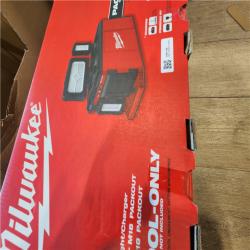 NEW- Milwaukee Tool M18 Packout Light/Charger