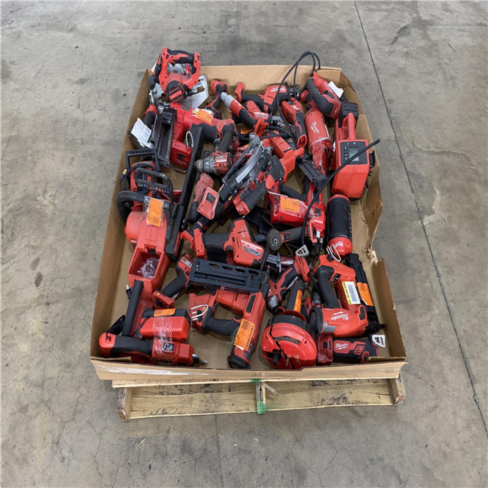 Houston Location AS IS - Tool Pallet