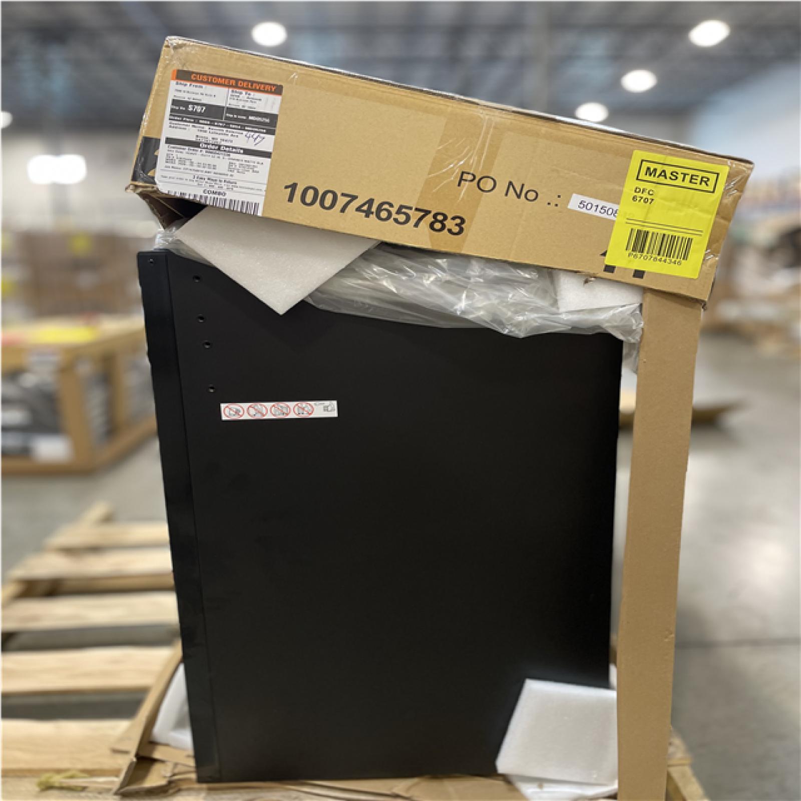 DALLAS LOCATION- HUSKY Heavy-Duty 52 in. 9-Drawer Matte Black Rolling Tool Cabinet