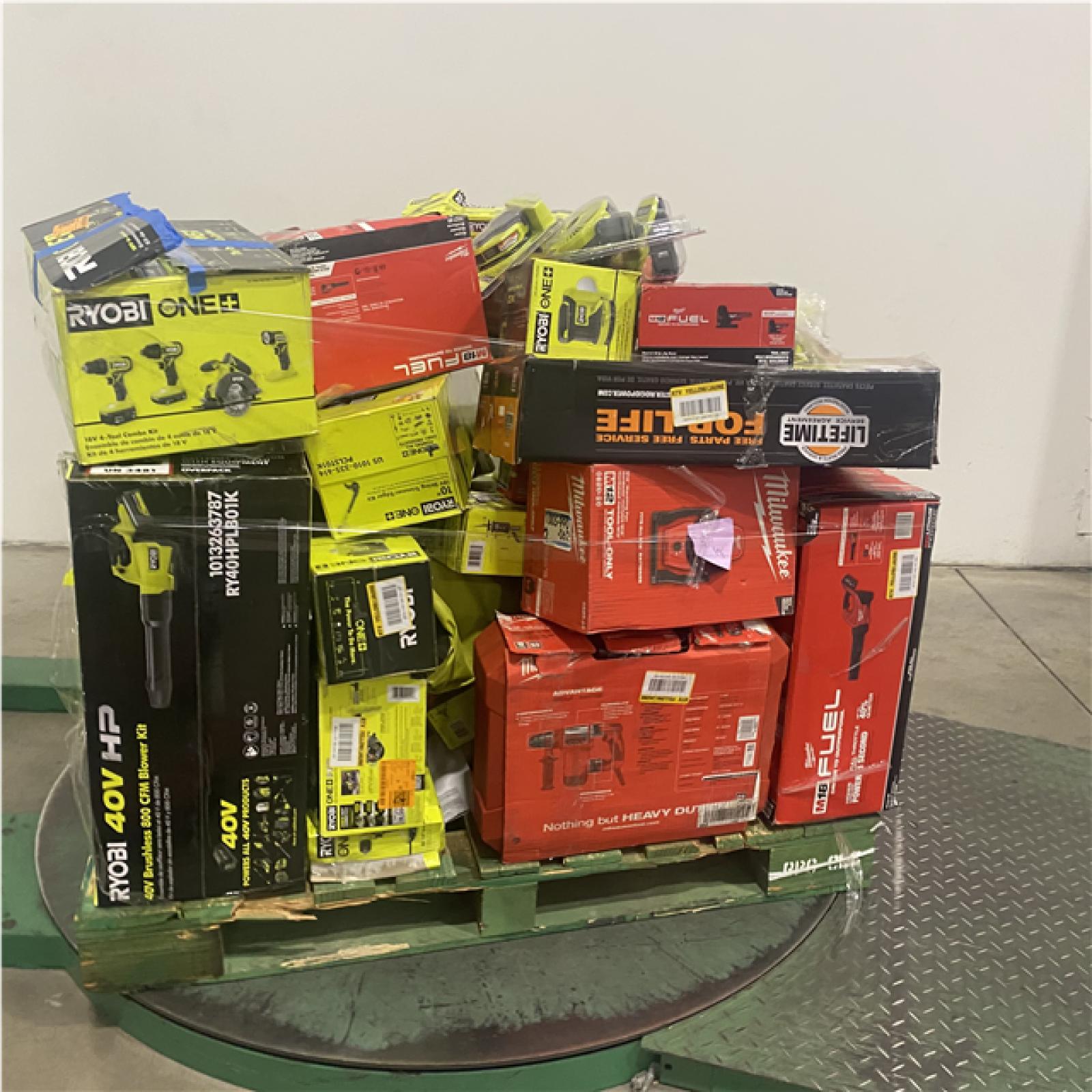 Dallas Location - As-Is Tool Pallet