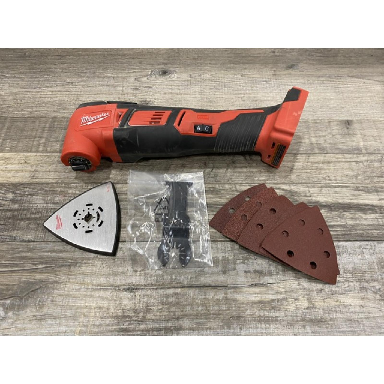 AS-IS Milwaukee 18V Lithium-Ion Cordless Oscillating Multi-Tool (Tool-Only)