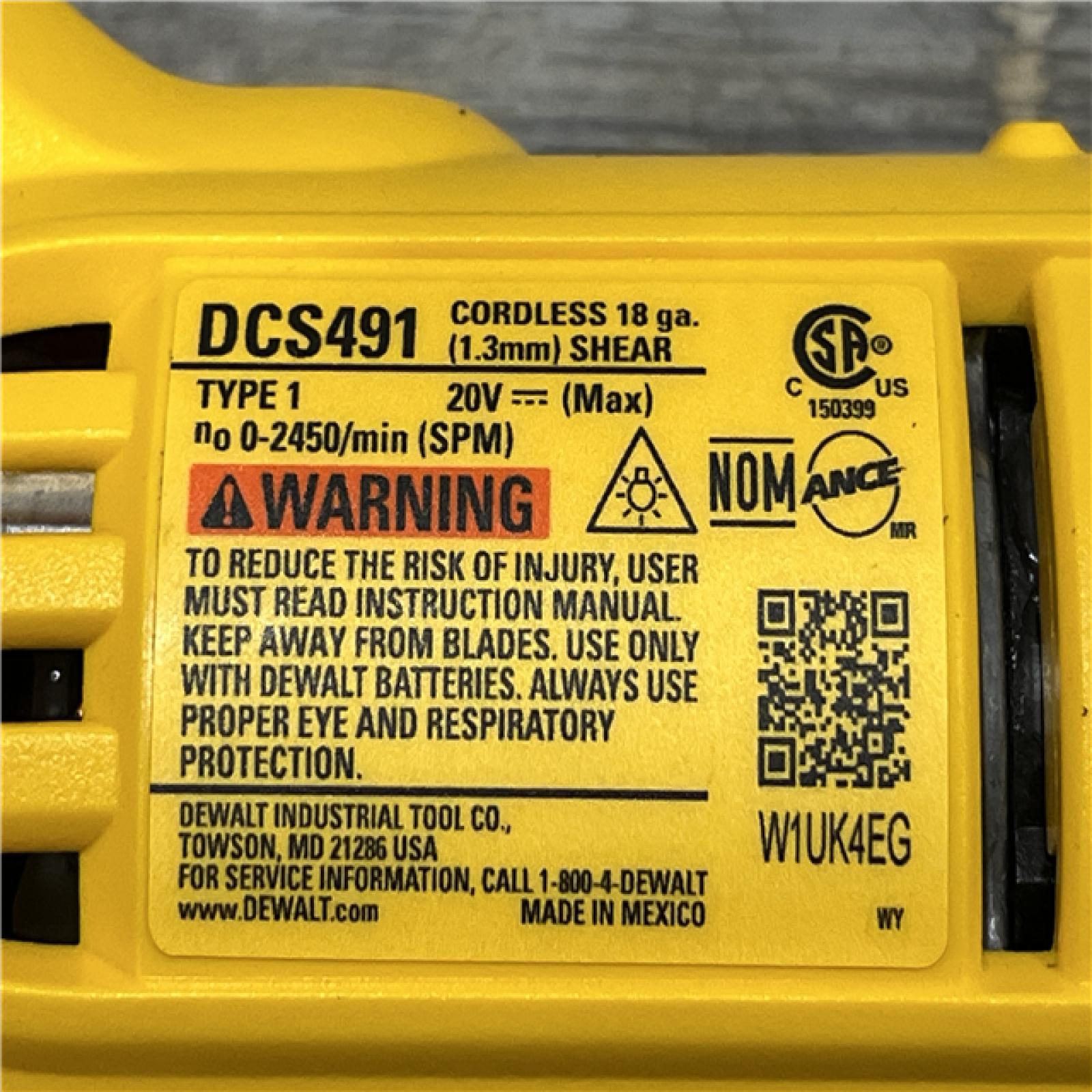 AS-IS DEWALT 20V MAX Cordless 18-Gauge Swivel Head Shears (Tool Only)
