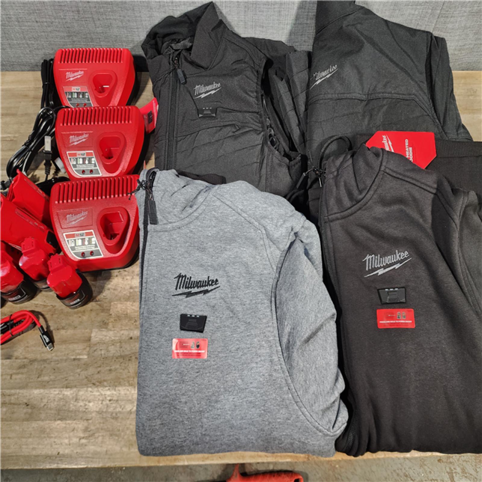 HOUSTON LOCATION - AS-IS MILWAUKEE 4 HEATED CLOTHING COMBO KIT
