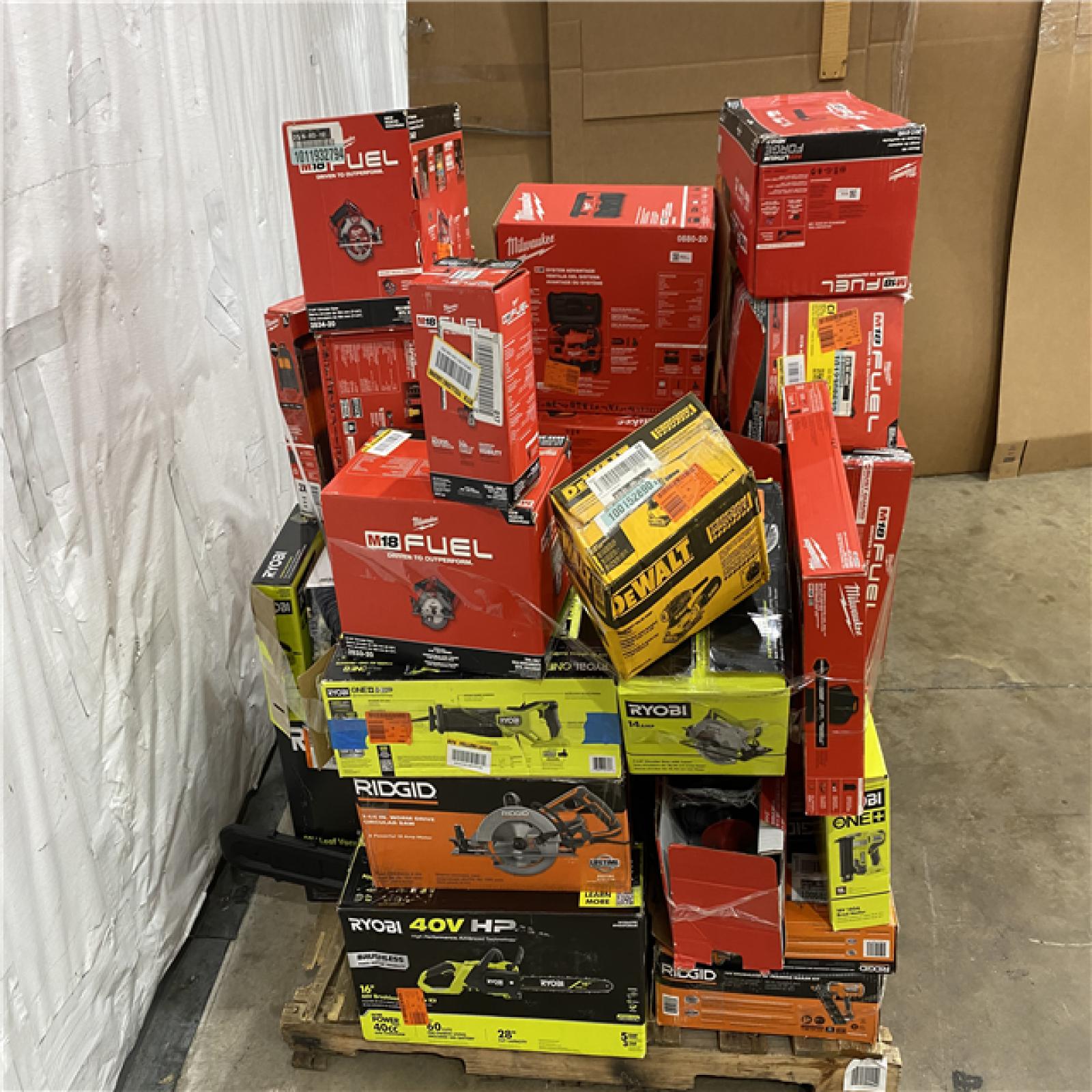 Houston Location AS IS - Tool Pallet