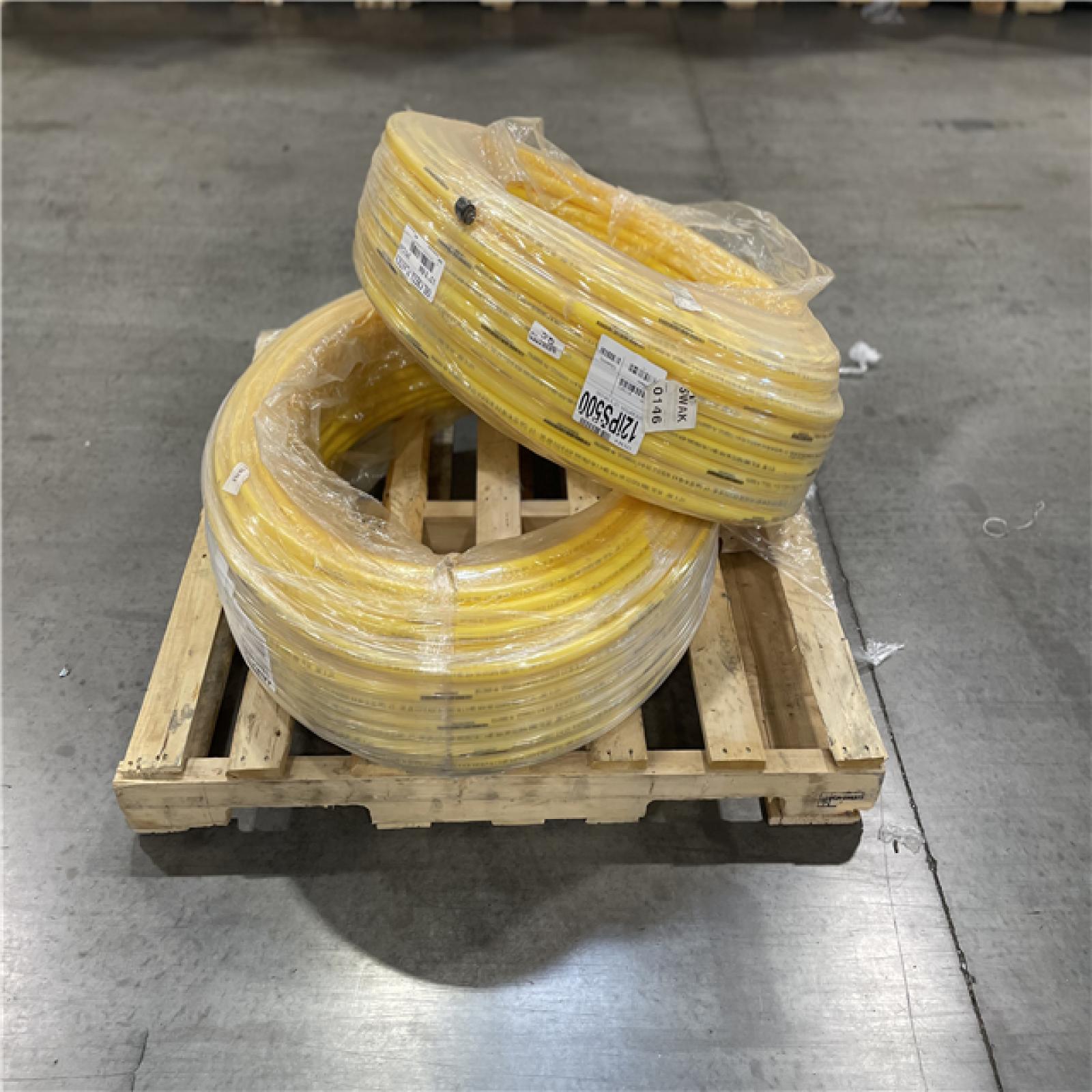 DALLAS LOCATION- OIL CREEK PLASTICS GAS105500 Medium Density Polyethylene Pipe PALLET (2 UNITS)
