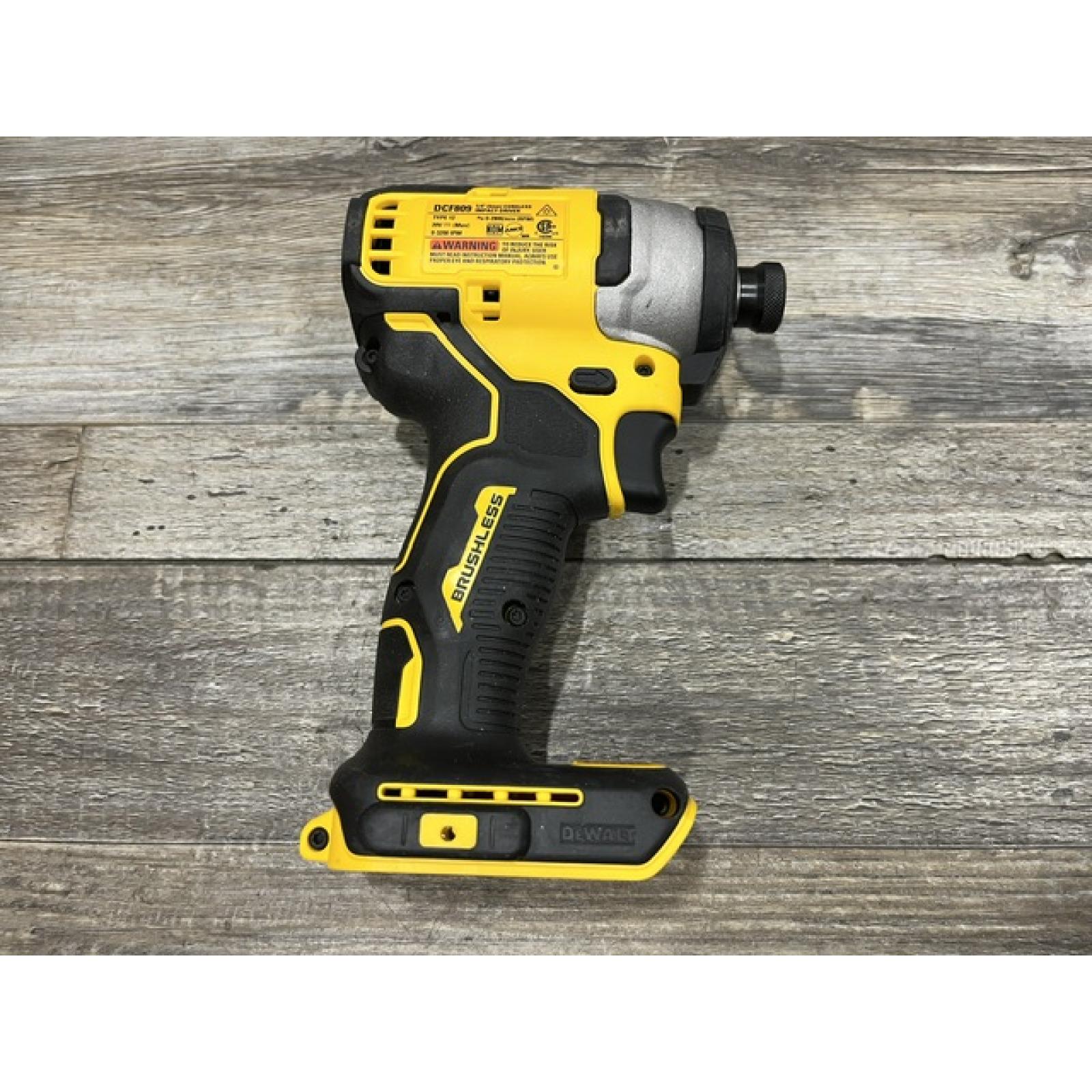 AS-IS DEWALT Atomic 20V Max Lithium-Ion Brushless Cordless Compact 1/4 in. Impact Driver Kit