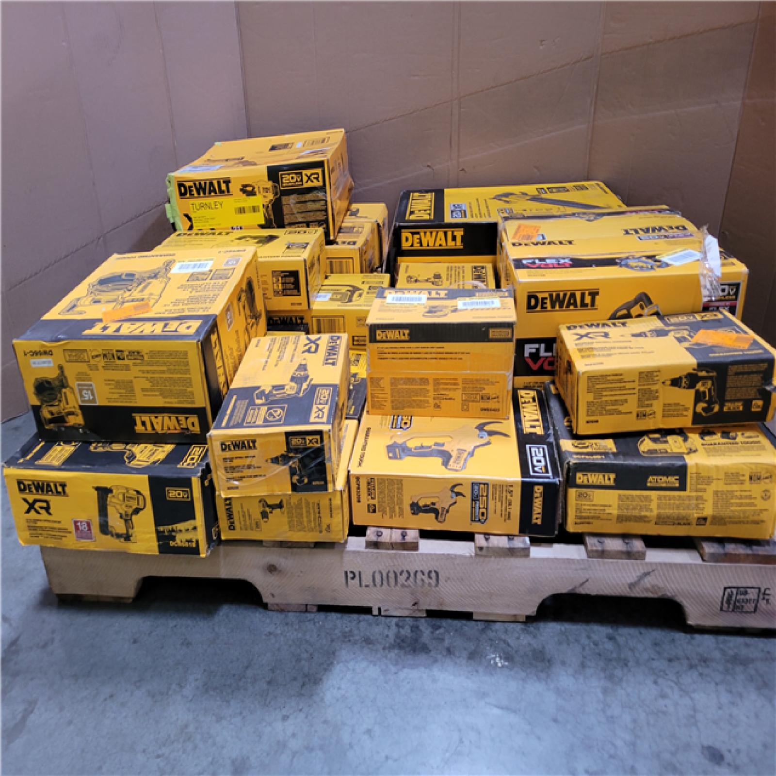 CALIFORNIA AS-IS TOOL PALLET