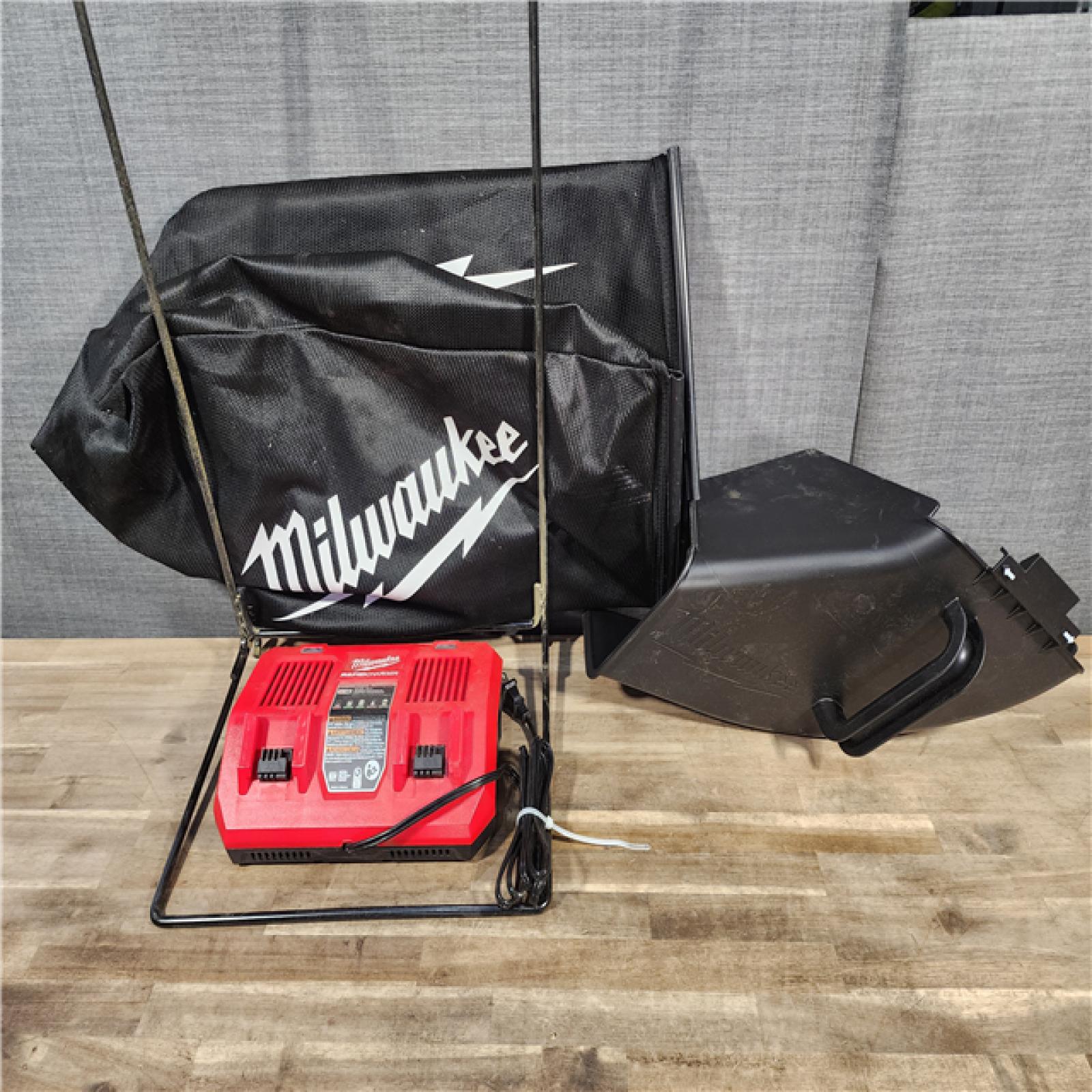 HOUSTON LOCATION - AS-IS M18 FUEL Brushless Cordless 21 in. Walk Behind Dual Battery Self-Propelled Mower W/ Rapid Charger