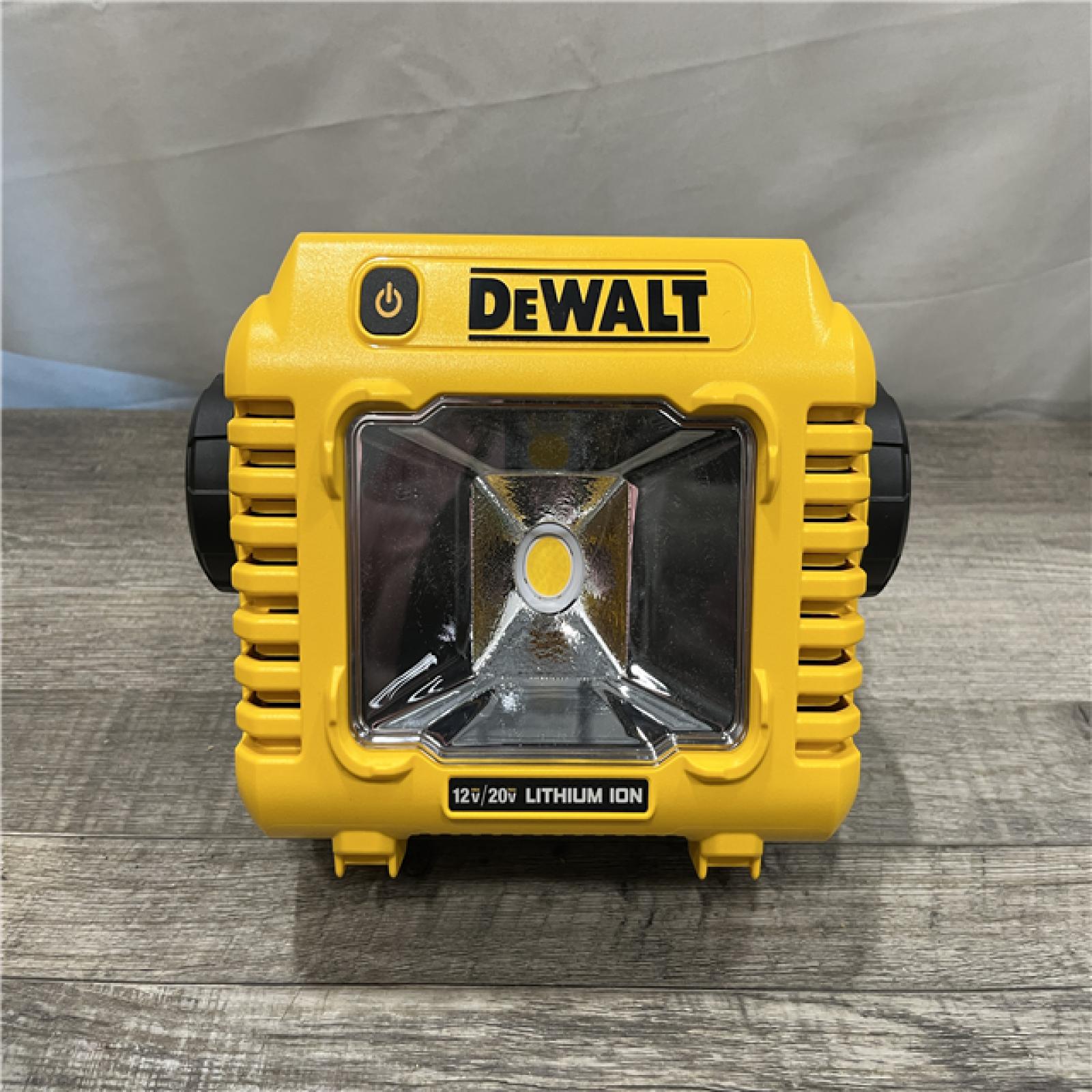 AS-IS DEWALT 20V MAX Compact Cordless Task Lightt (Tool Only)