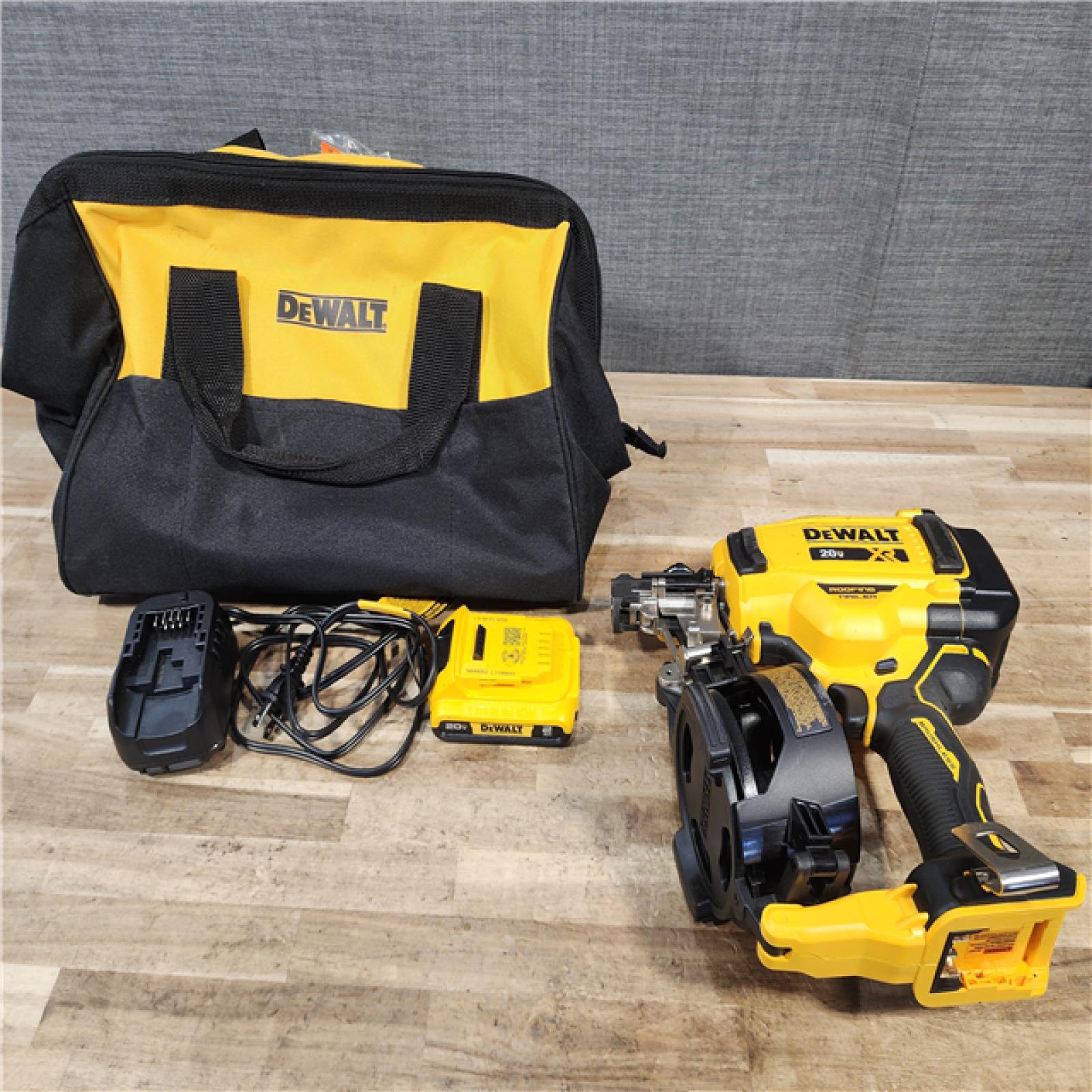HOUSTON LOCATION - AS - IS DEWALT 20V MAX Roofing Nailer And Charger