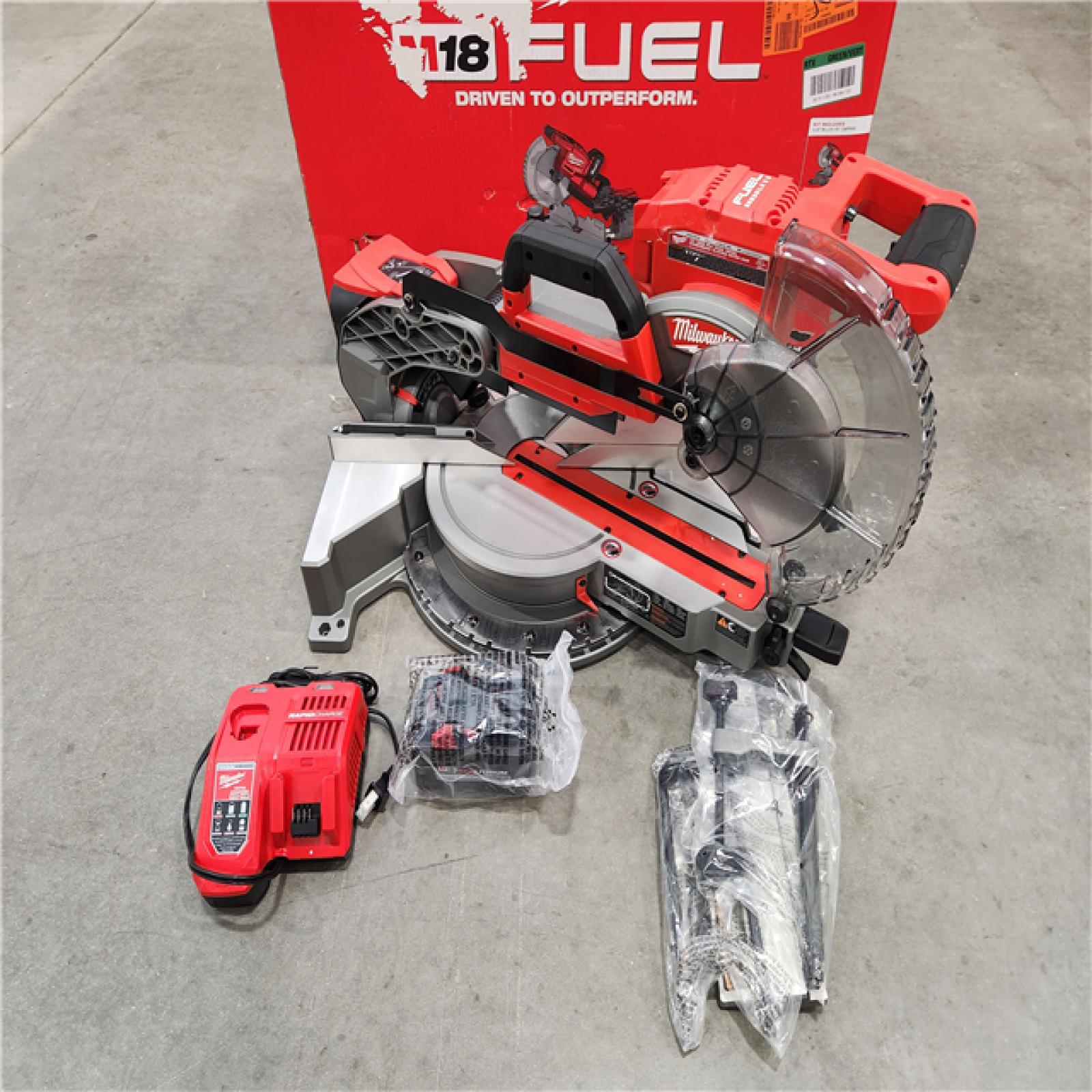 AS-IS Milwaukee M18 FUEL 18V 10 in. Lithium-Ion Brushless Cordless Dual Bevel Sliding Compound Miter Saw Kit with One 8.0 Ah Battery
