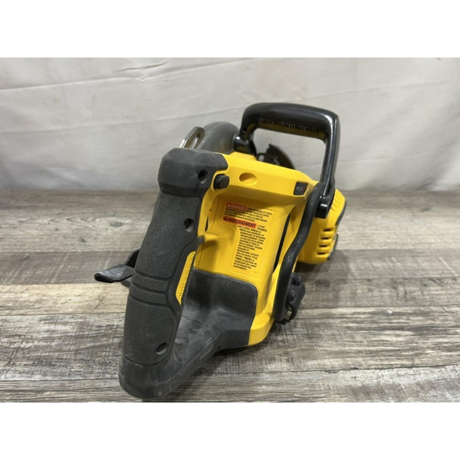 AS-IS DEWALT FLEXVOLT 60V MAX Cordless Brushless 7-1/4 in. Wormdrive Style Circular Saw (Tool Only)